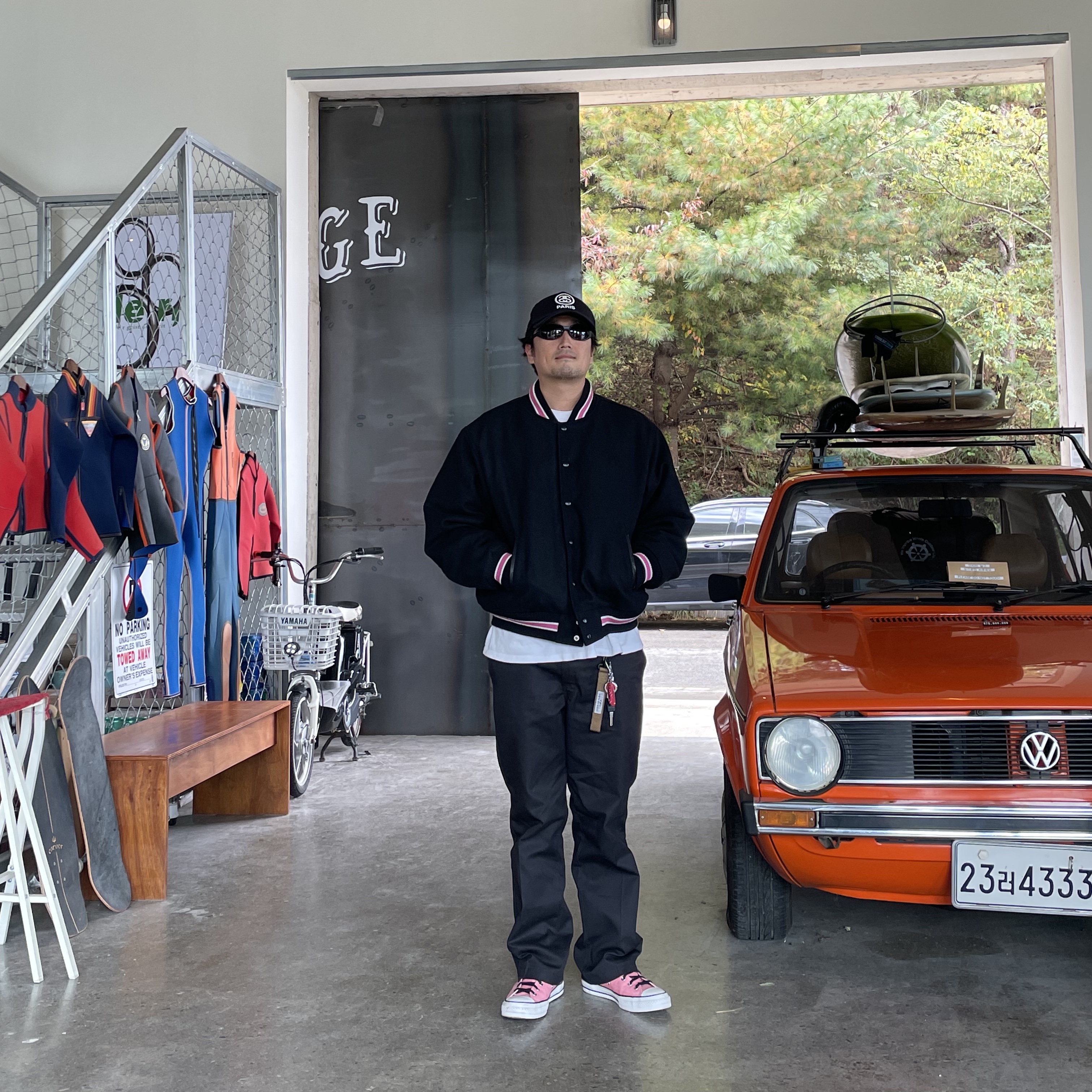 Converse x Stussy Chuck 70 High Plumeria, Stussy S Talk Melton Varsity Jacket Black 착용 스타일