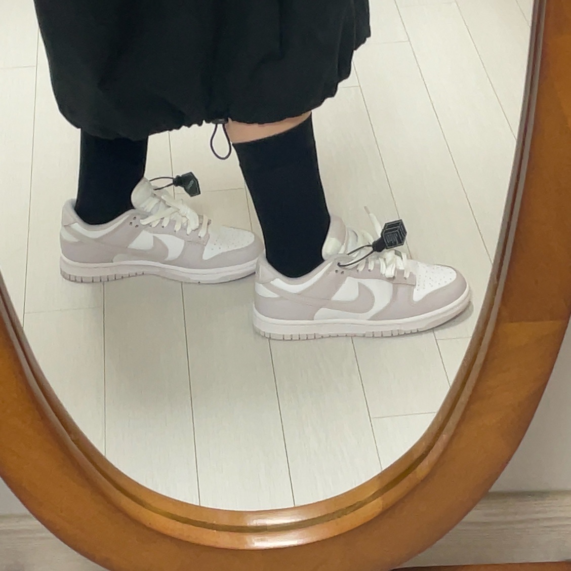 (W) Nike Dunk Low Venice 착용 스타일