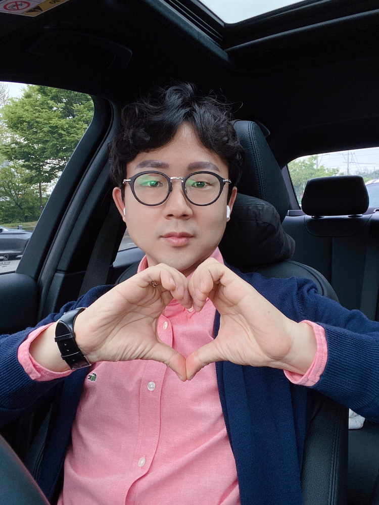 KREAM 프로필 이미지