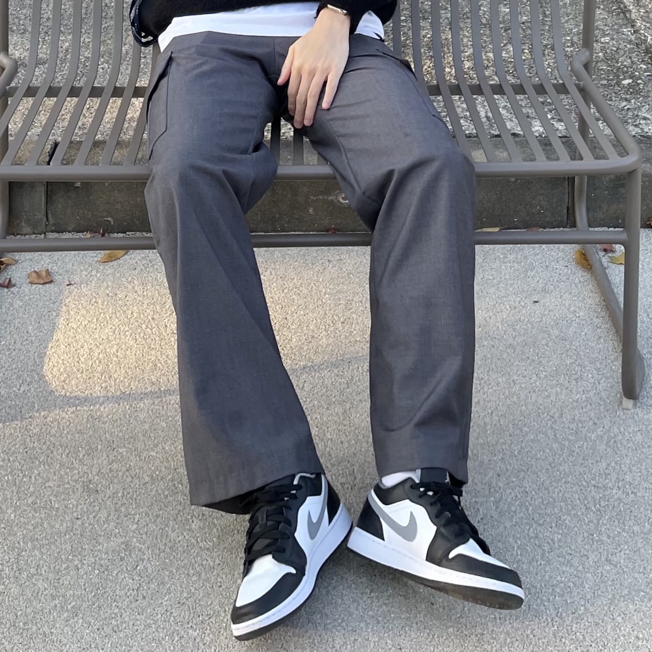 Jordan 1 Low Black Particle Grey 착용 스타일