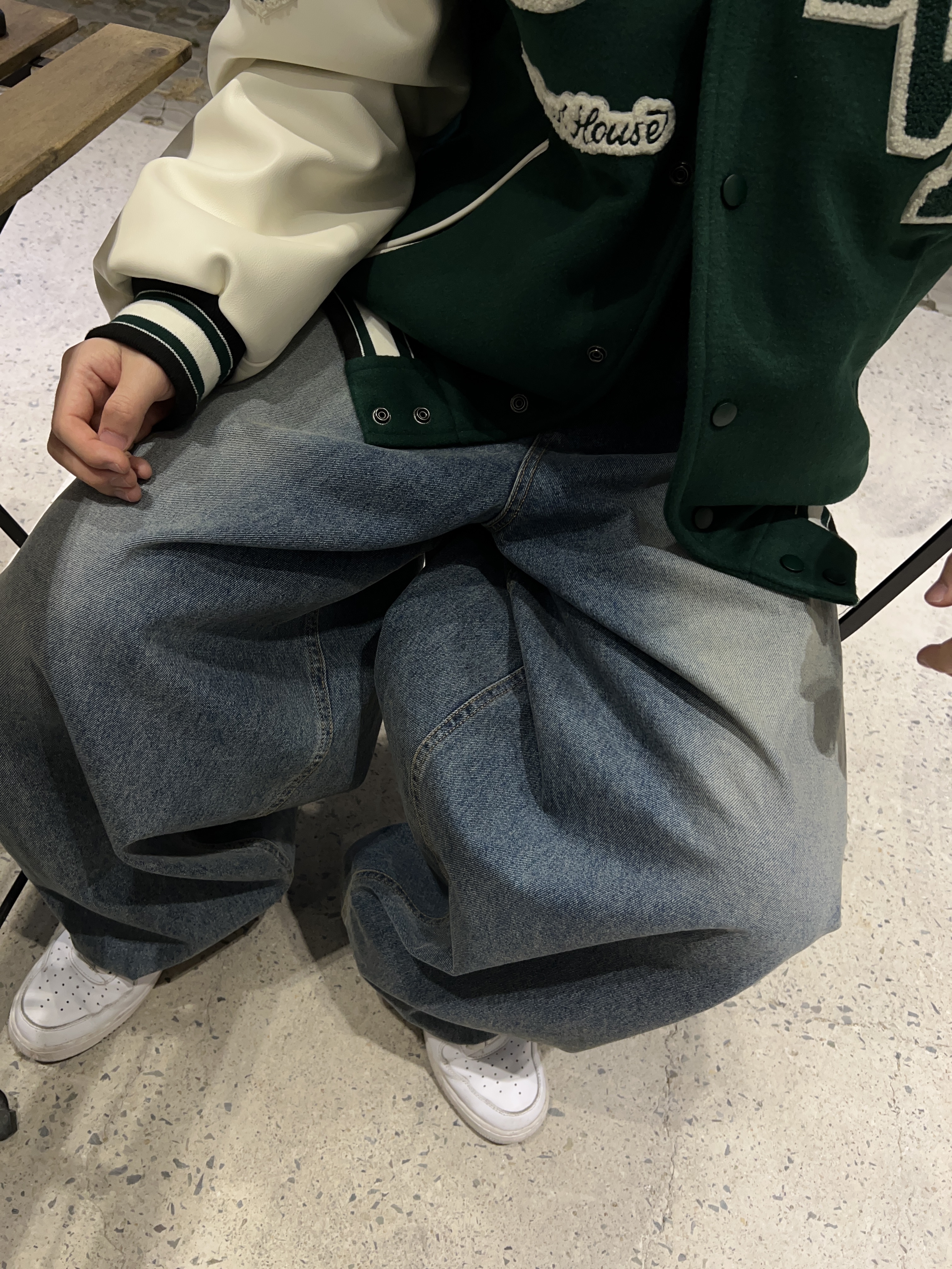 Nike Air Force 1 '07 Low White 착용 스타일 - 2