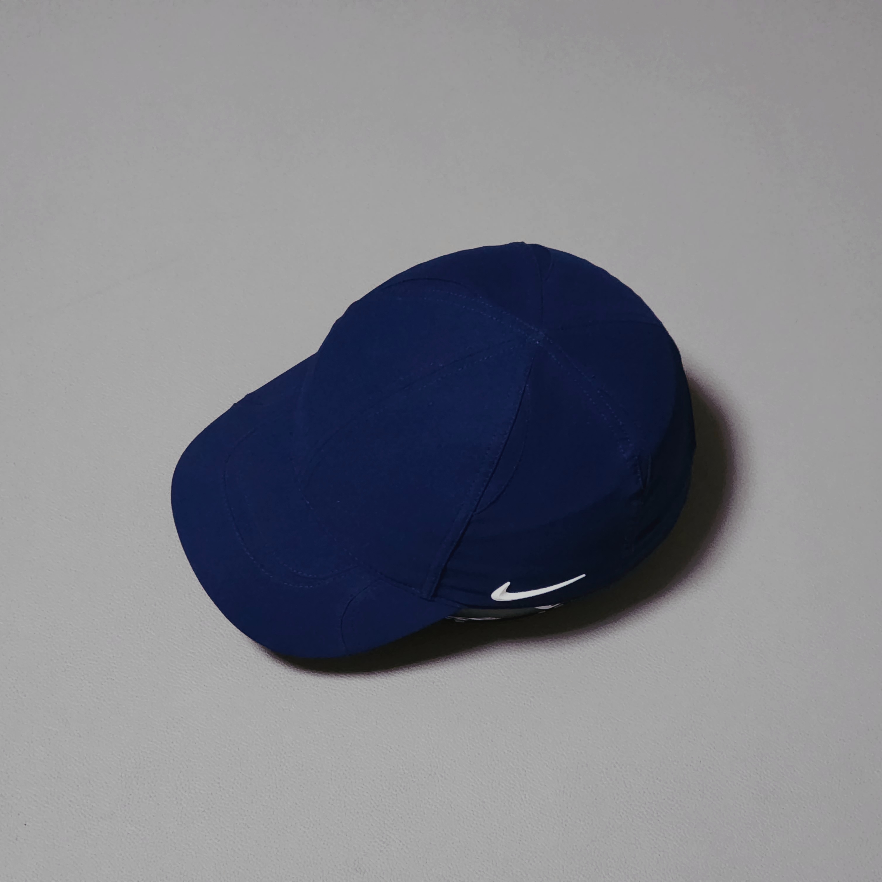 Nike x Drake Nocta Cardinal Stock Essential Cap Navy 착용 스타일
