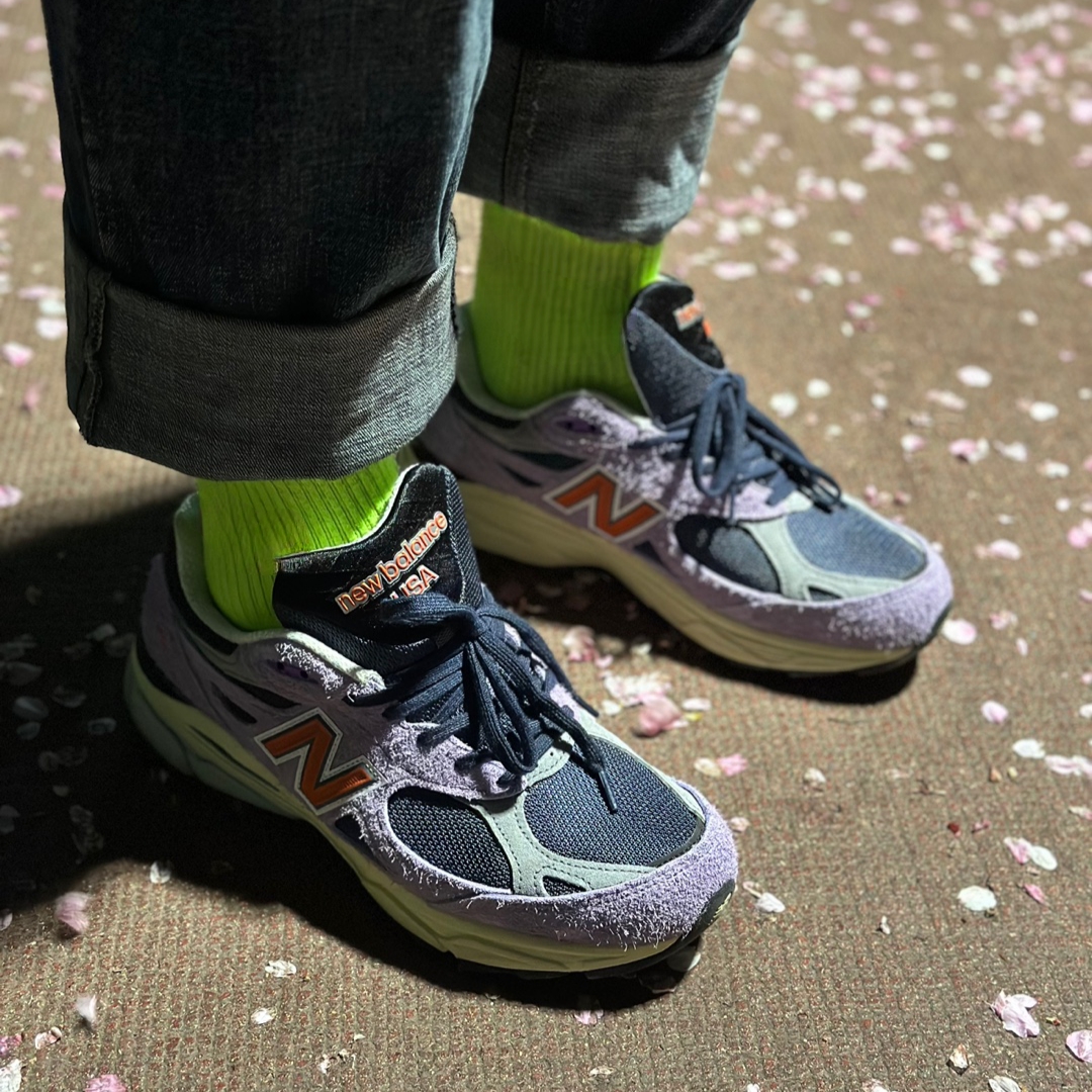 New Balance 990v3 Made in USA Raw Amethyst 착용 스타일