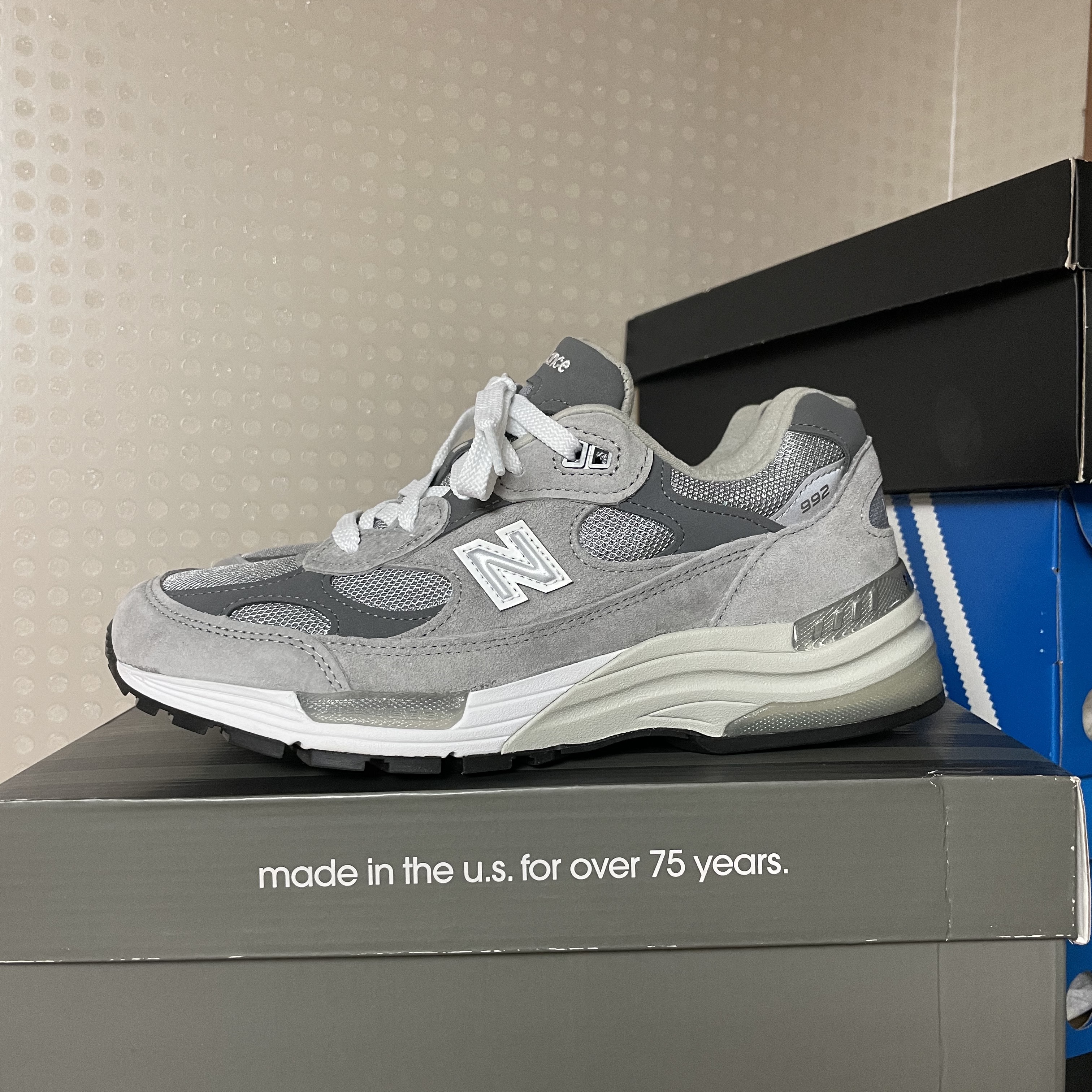 New Balance 992 Made in USA Grey - D Standard 착용 스타일