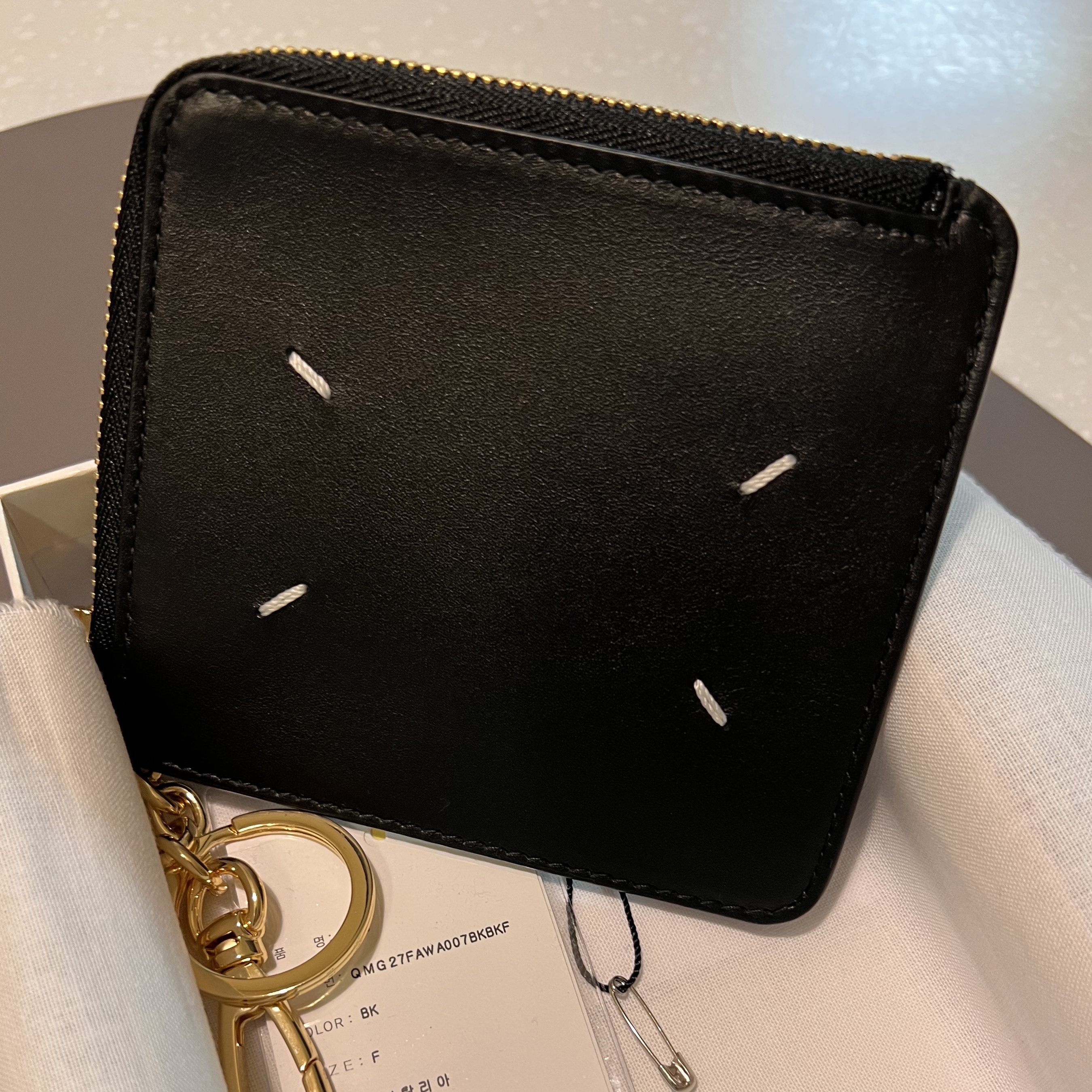 Maison Margiela Keyring Coin Purse Black 착용 스타일 - 1