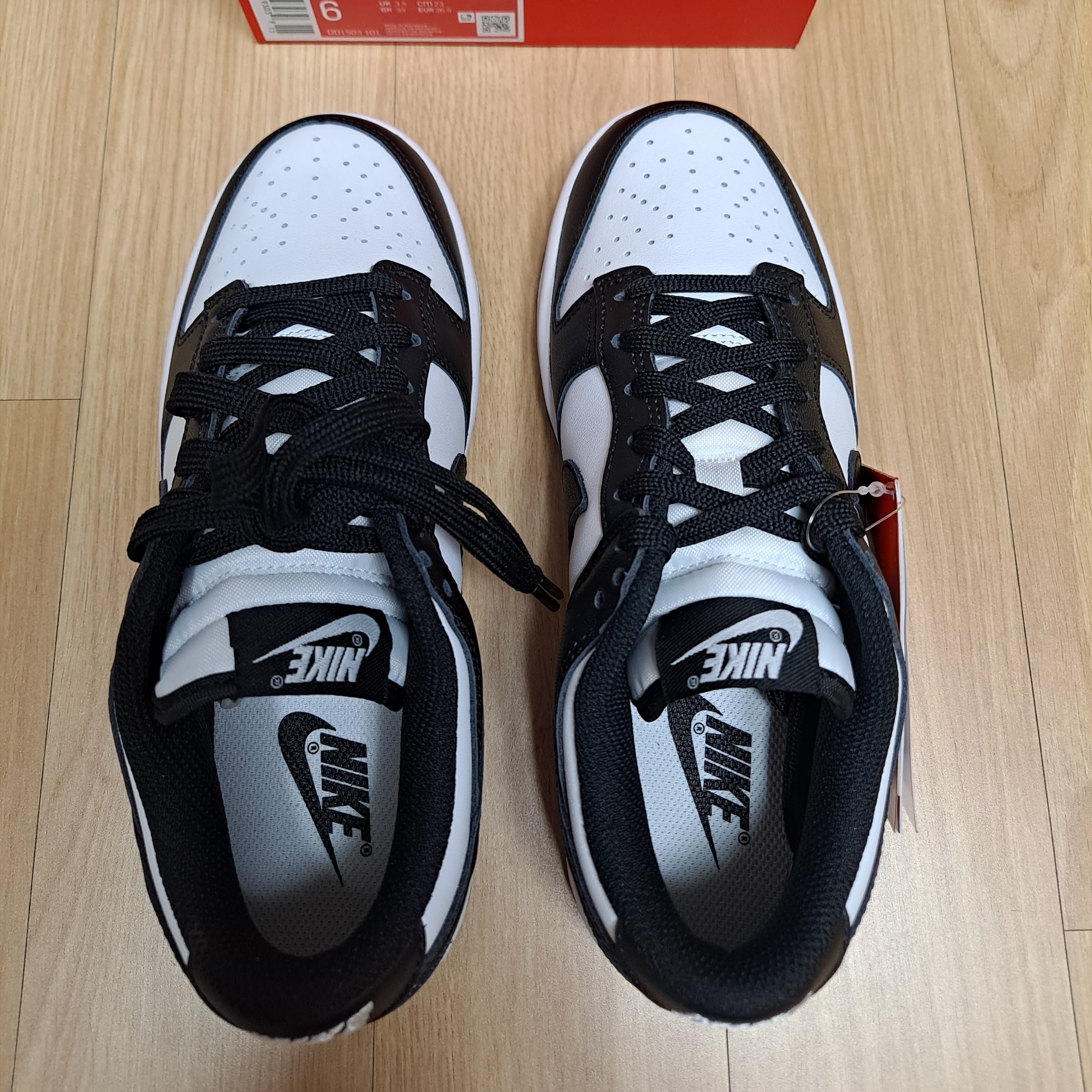 Nike Dunk Low Retro Black 착용 스타일 - 1