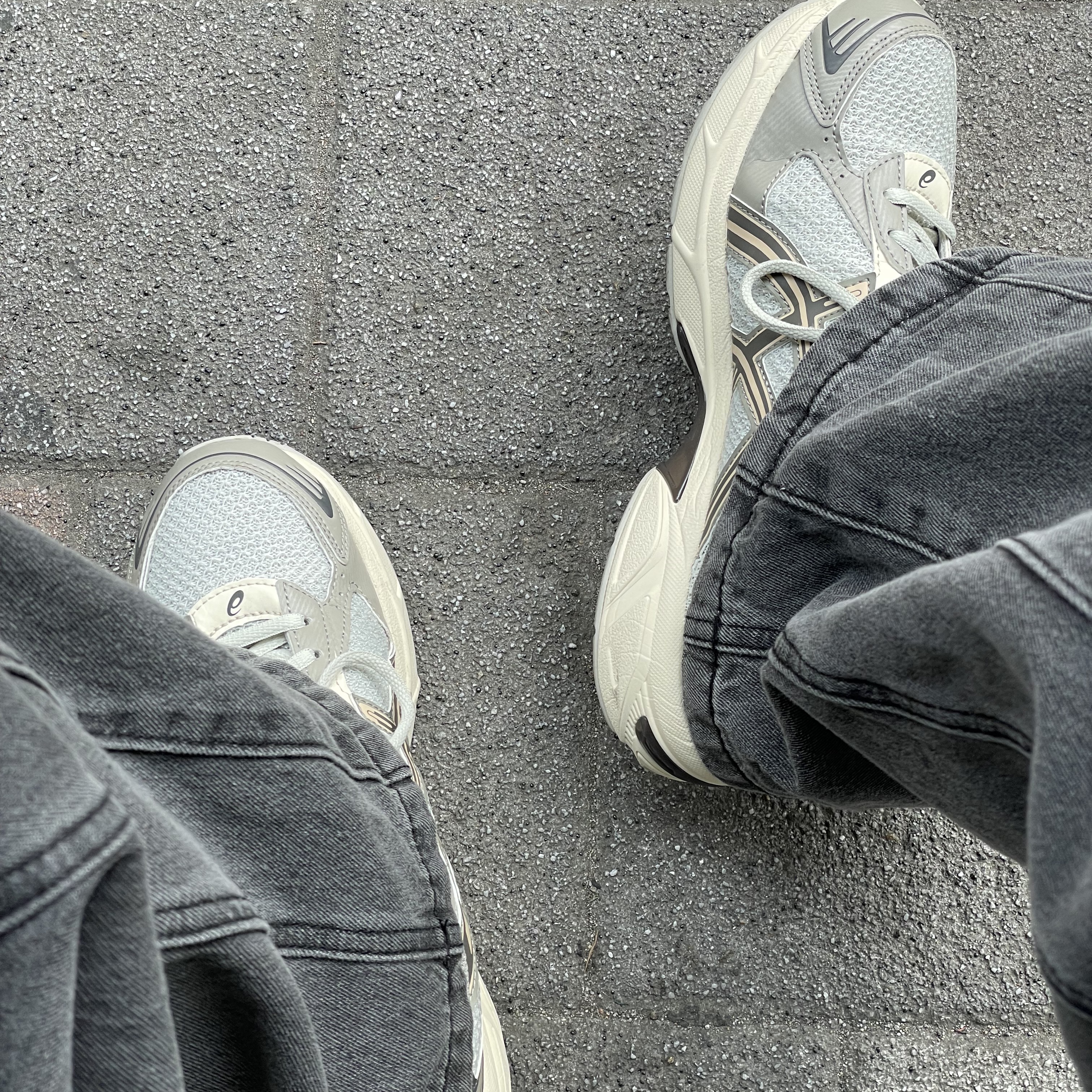 Asics x I4P Gel-1130 Glacier Grey Mink 착용 스타일