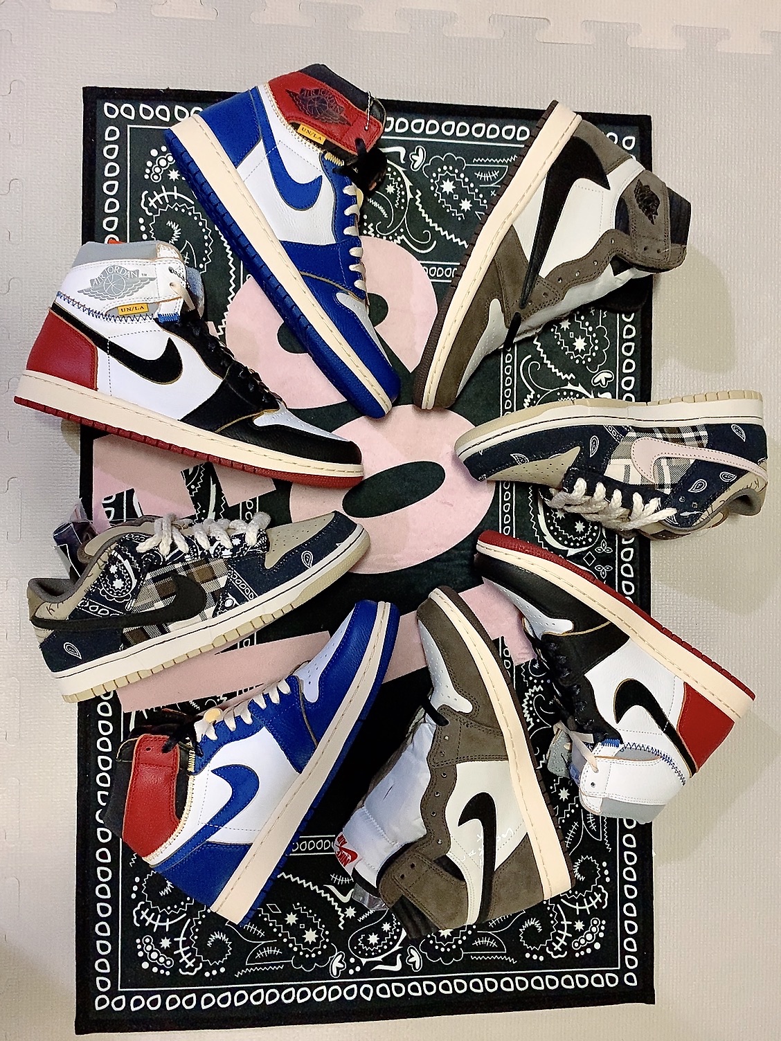 Jordan 1 x Travis Scott Retro High OG SP Mocha, Nike x Travis Scott SB Dunk Low 착용 스타일