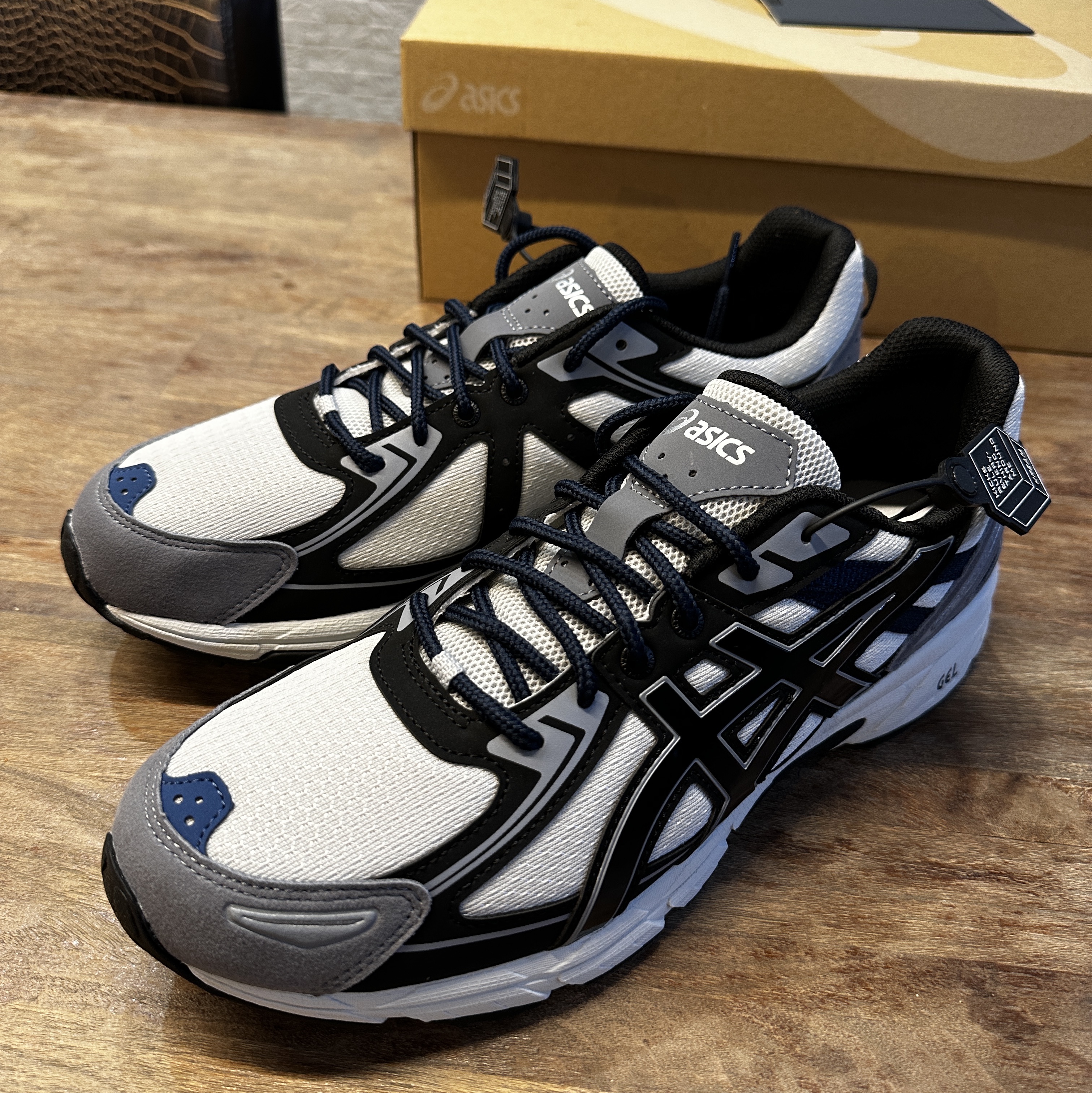 Asics Gel-Venture 6 SPS Glacier Grey 착용 스타일
