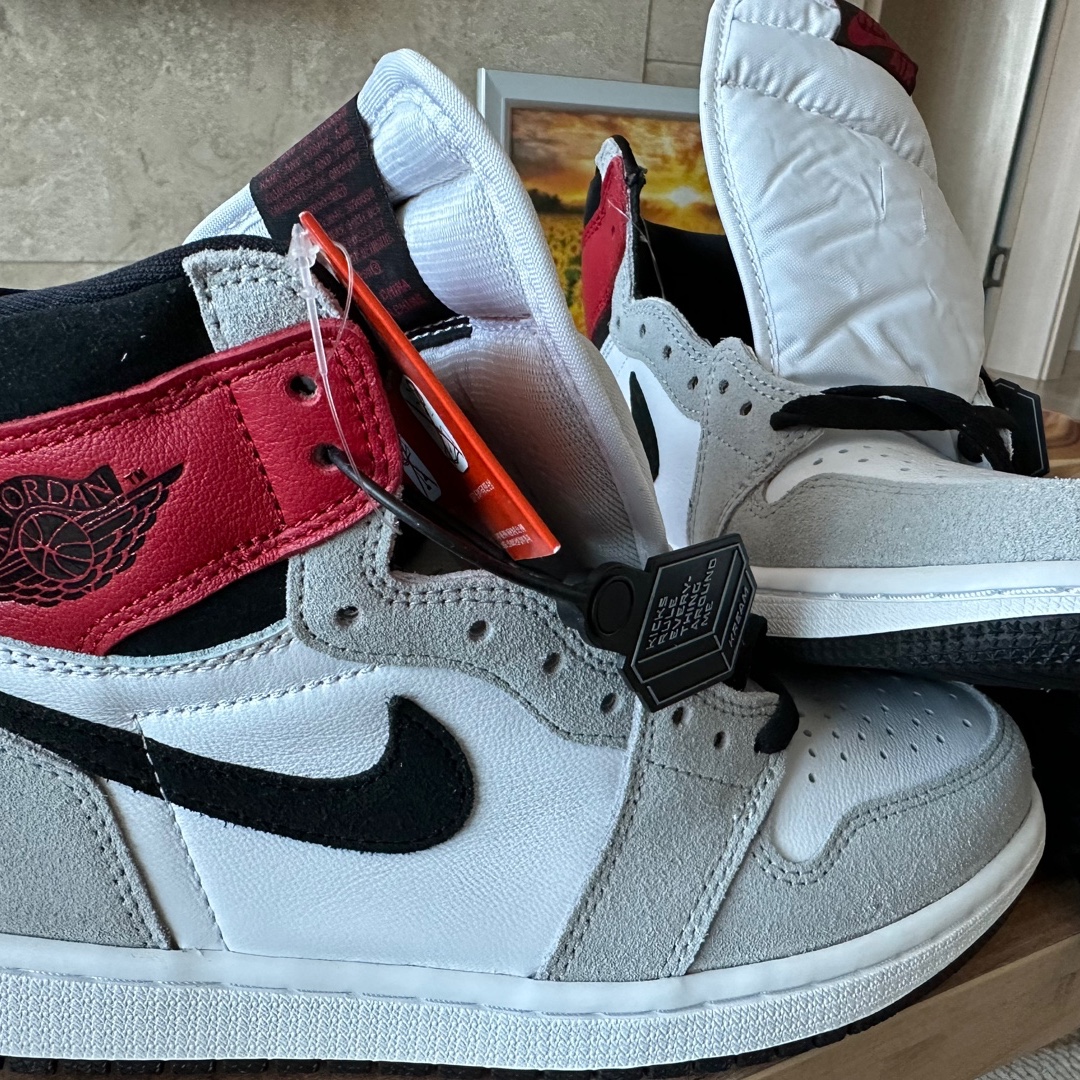 Jordan 1 Retro High OG Light Smoke Grey 착용 스타일