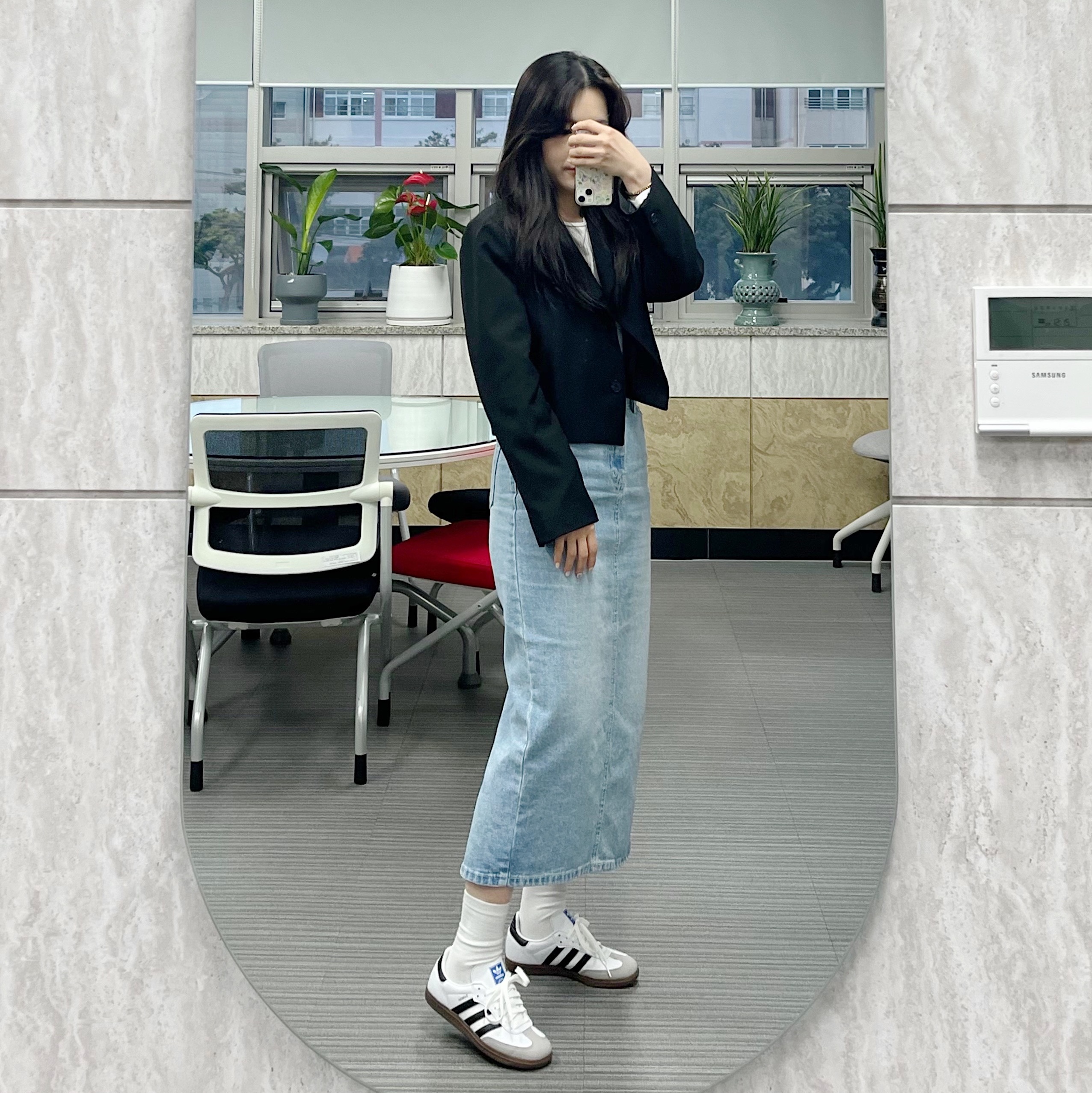 Adidas Samba Vegan White Black 착용 스타일