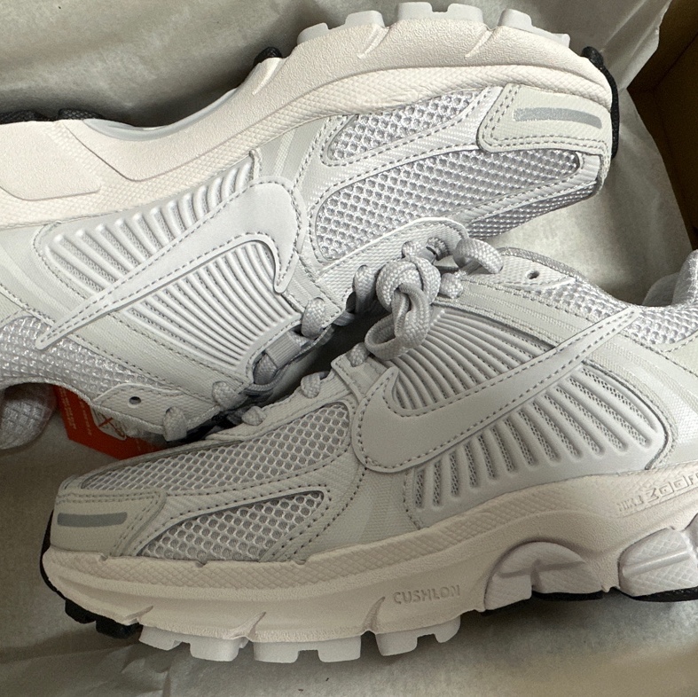 Nike Zoom Vomero 5 SP Vast Grey 2023 착용 스타일