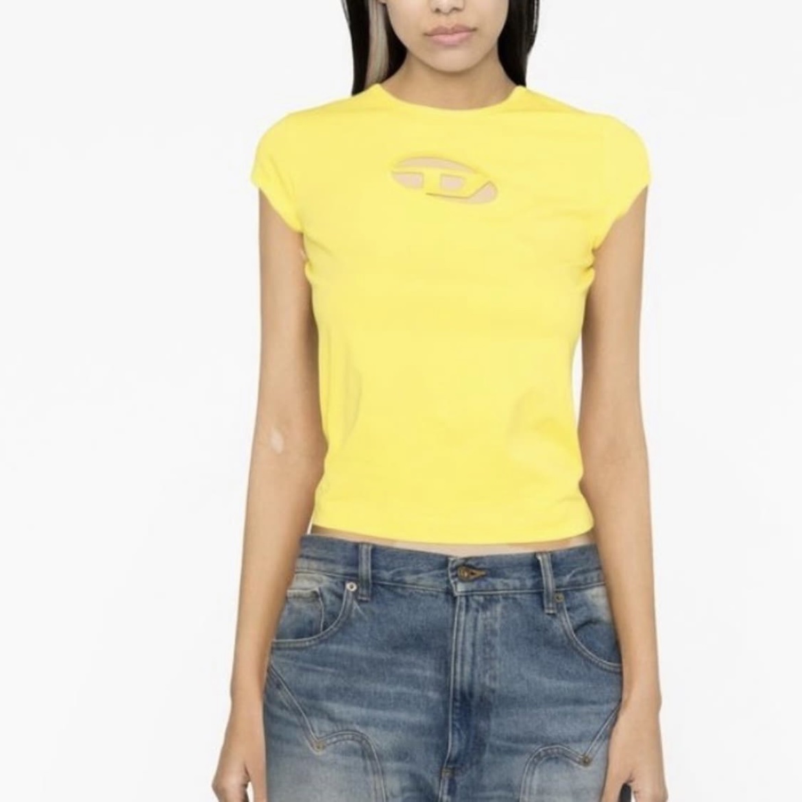 (W) Diesel T-Angie Peekaboo Logo T-Shirt Yellow 착용 스타일 - 2