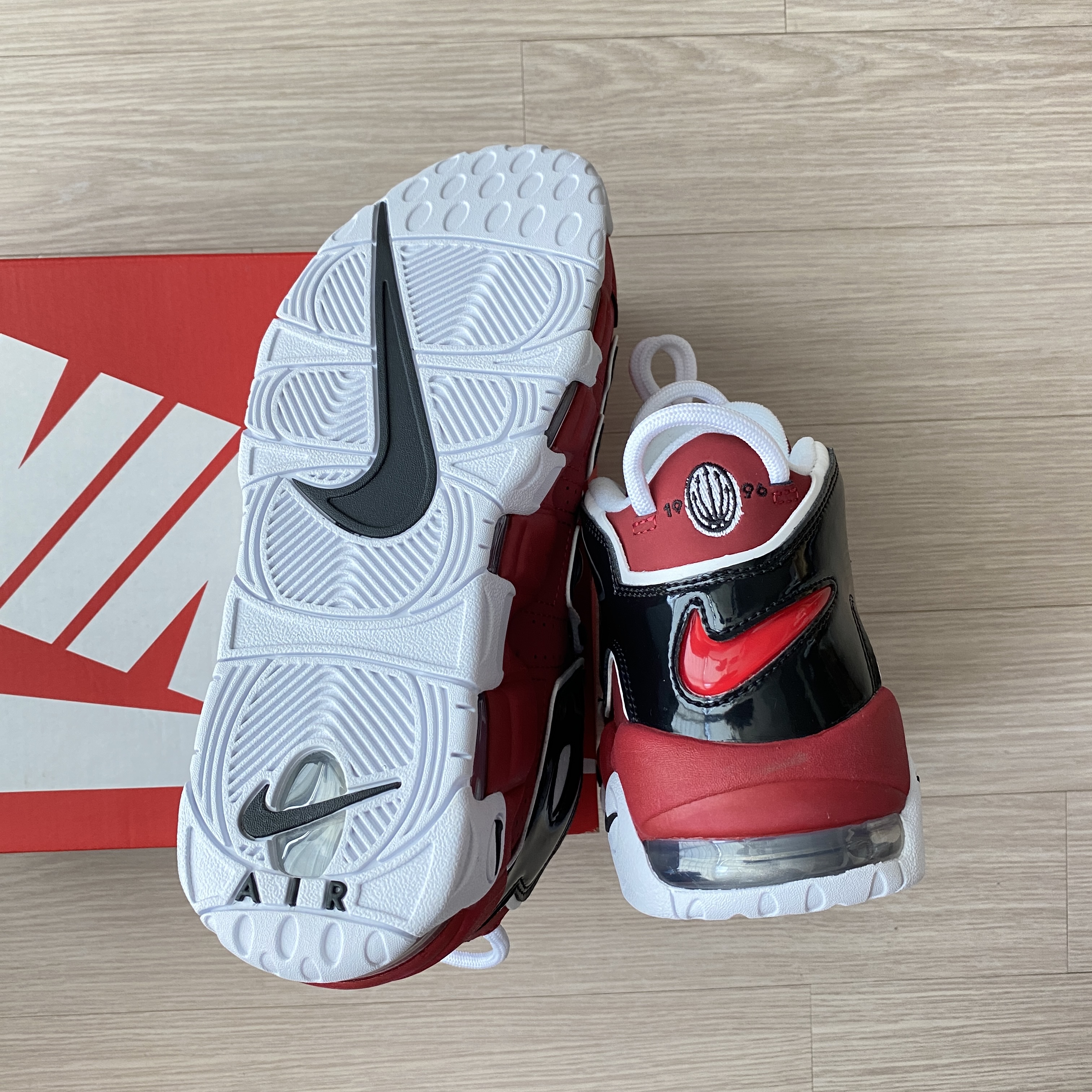 Nike Air More Uptempo 96 Bulls 2021 착용 스타일 - 3
