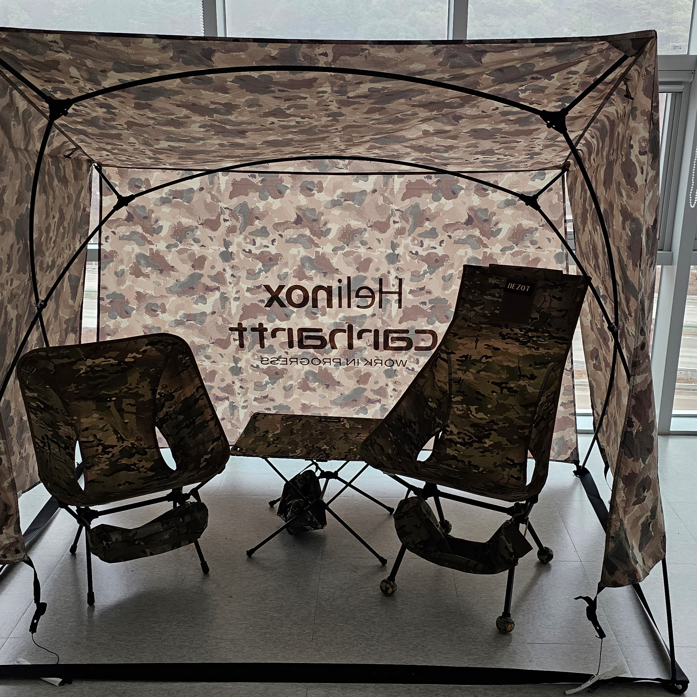 Helinox x Carhartt WIP Royal Box Shade Camo Tide 착용 스타일 - 1