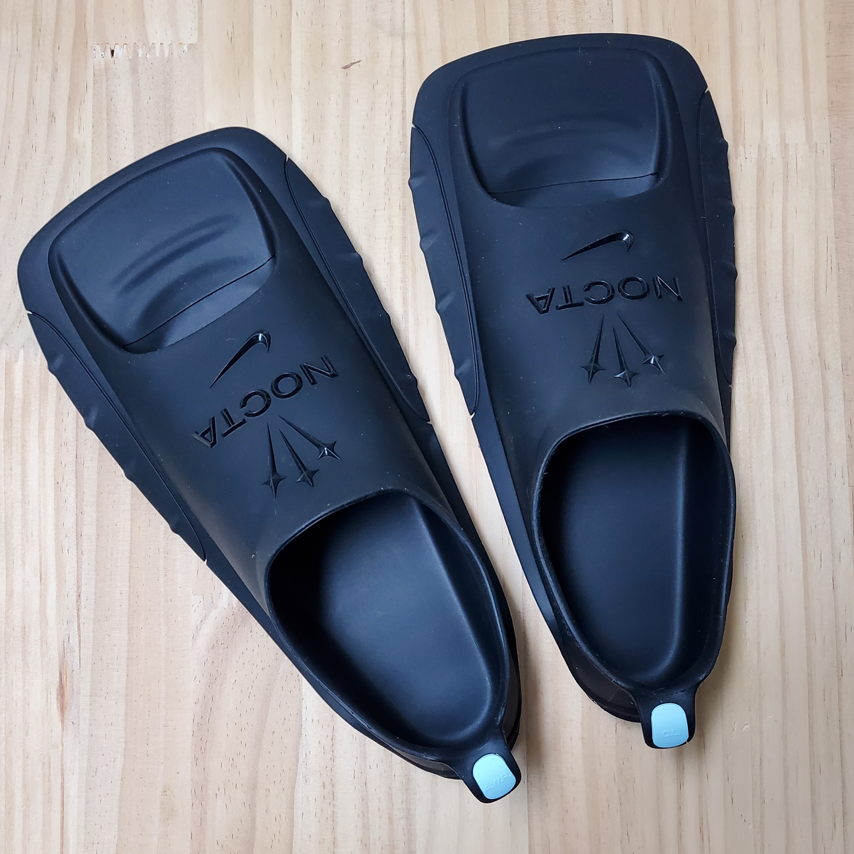 Nike x Drake Nocta Swim Fins Black 착용 스타일