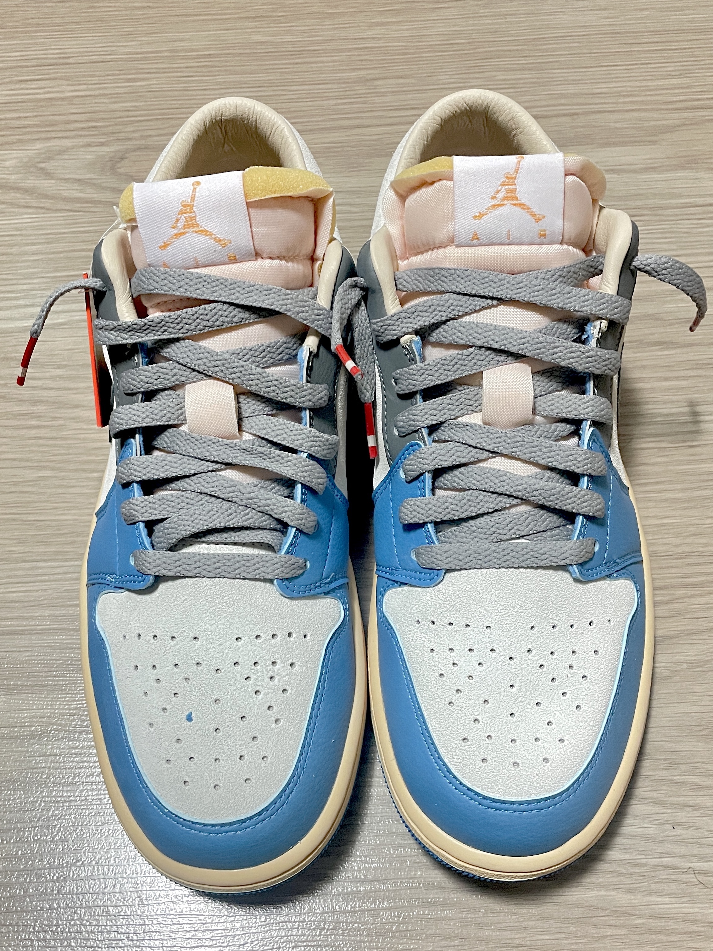 Jordan 1 Low SE Tokyo 96 착용 스타일