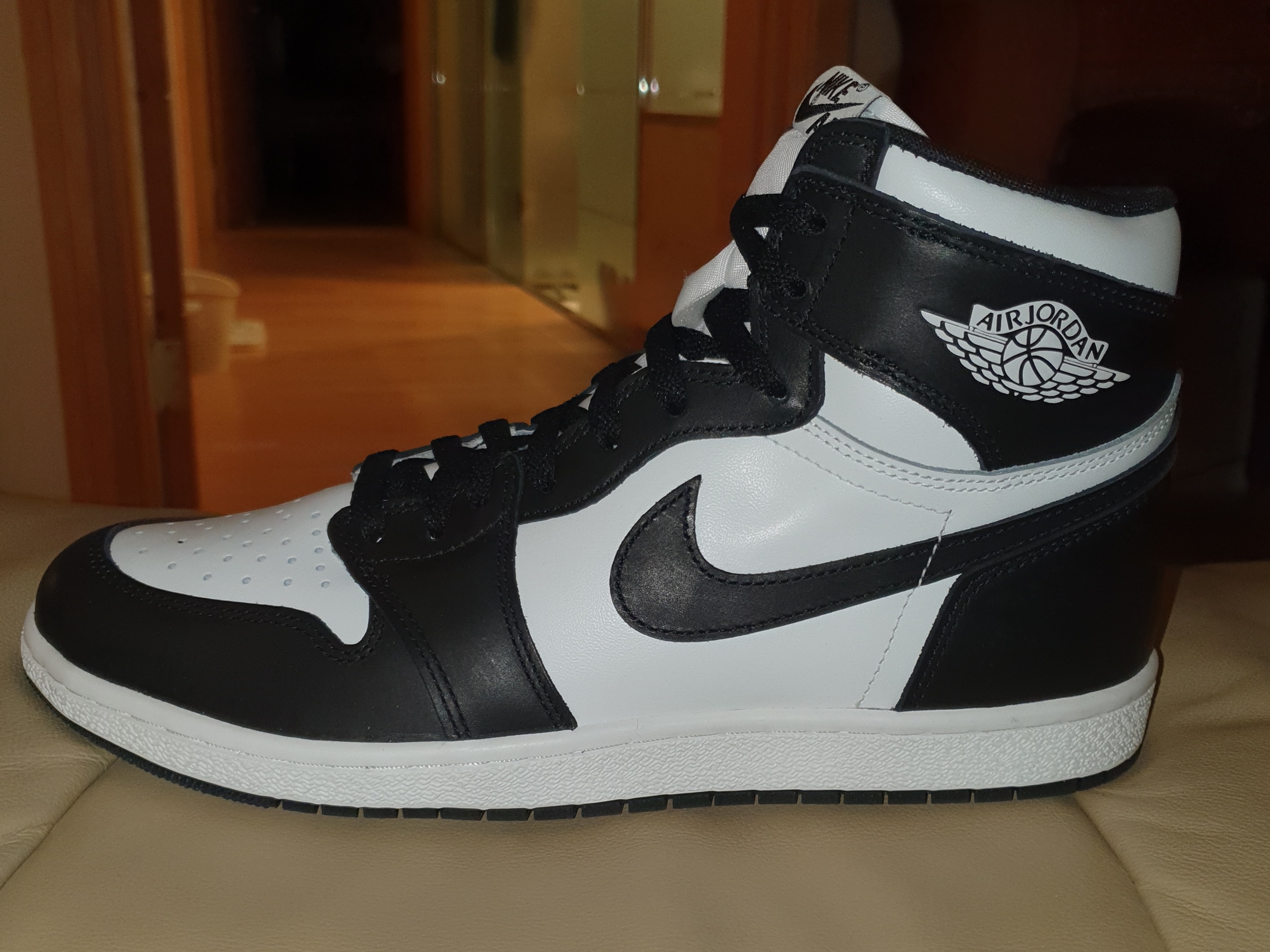 Jordan 1 High 85 Black White 착용 스타일