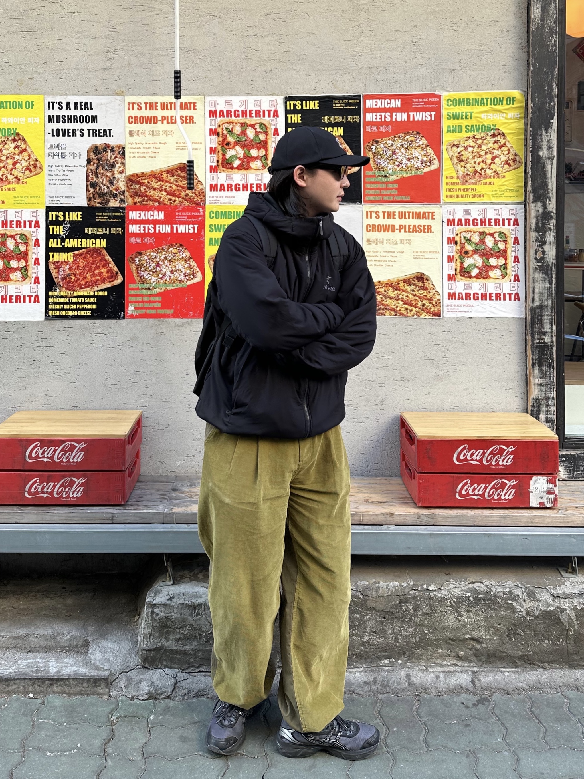 Arc'teryx Atom LT Hoody Black, Sansan Gear Corduroy Pants Olive - 22FW 착용 스타일 - 2