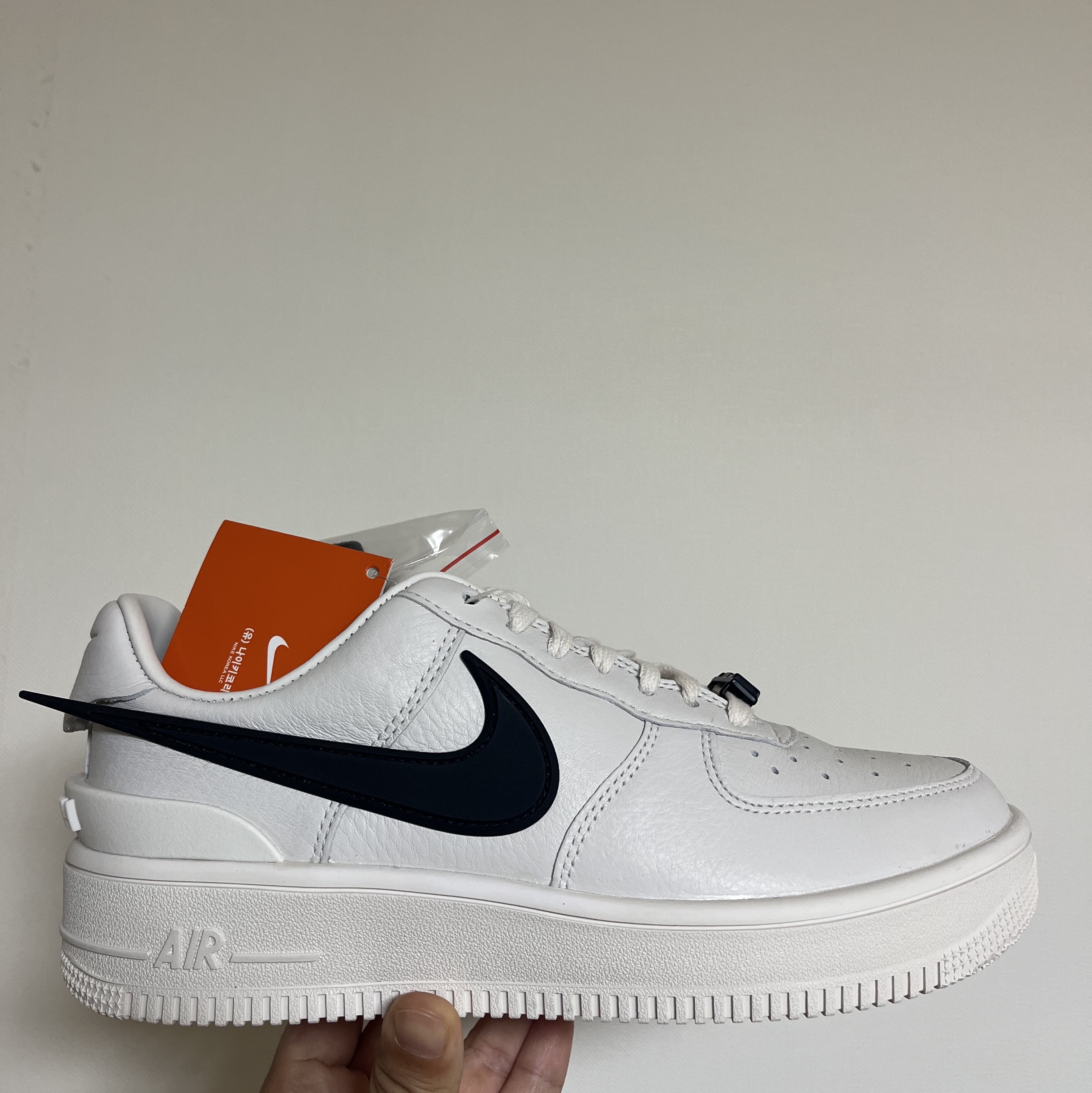 Nike x Ambush Air Force 1 Low SP Phantom 착용 스타일 - 1