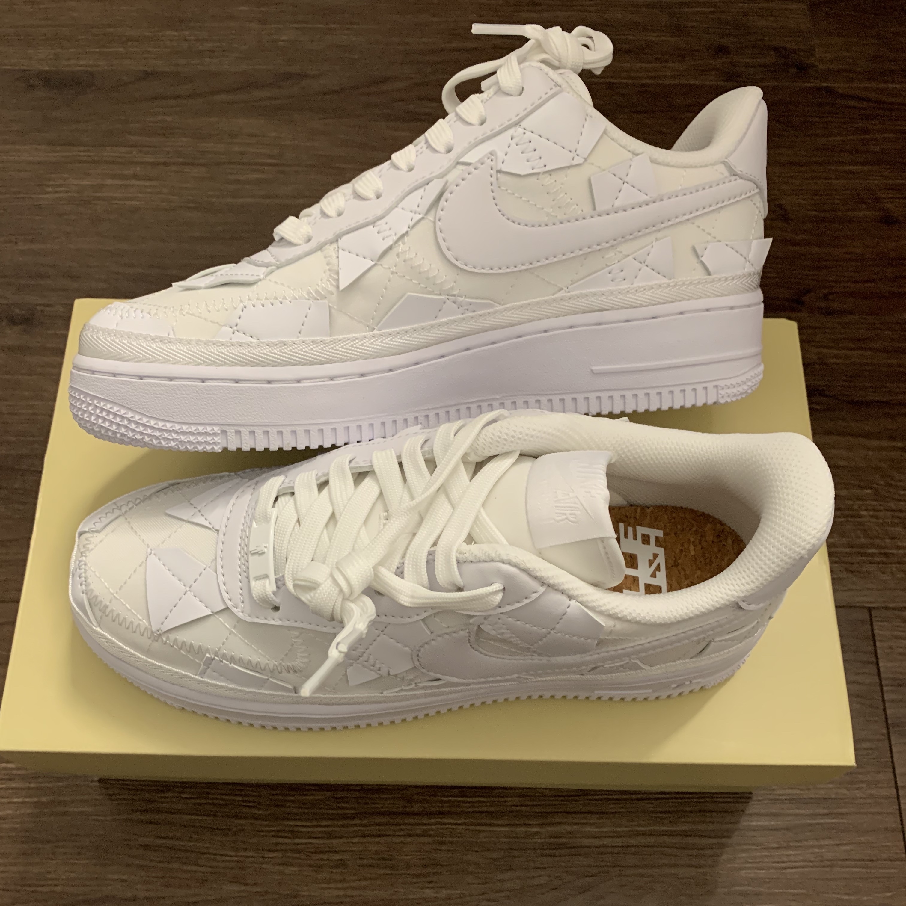 Nike x Billie Eilish Air Force 1 Low SP Triple White 착용 스타일