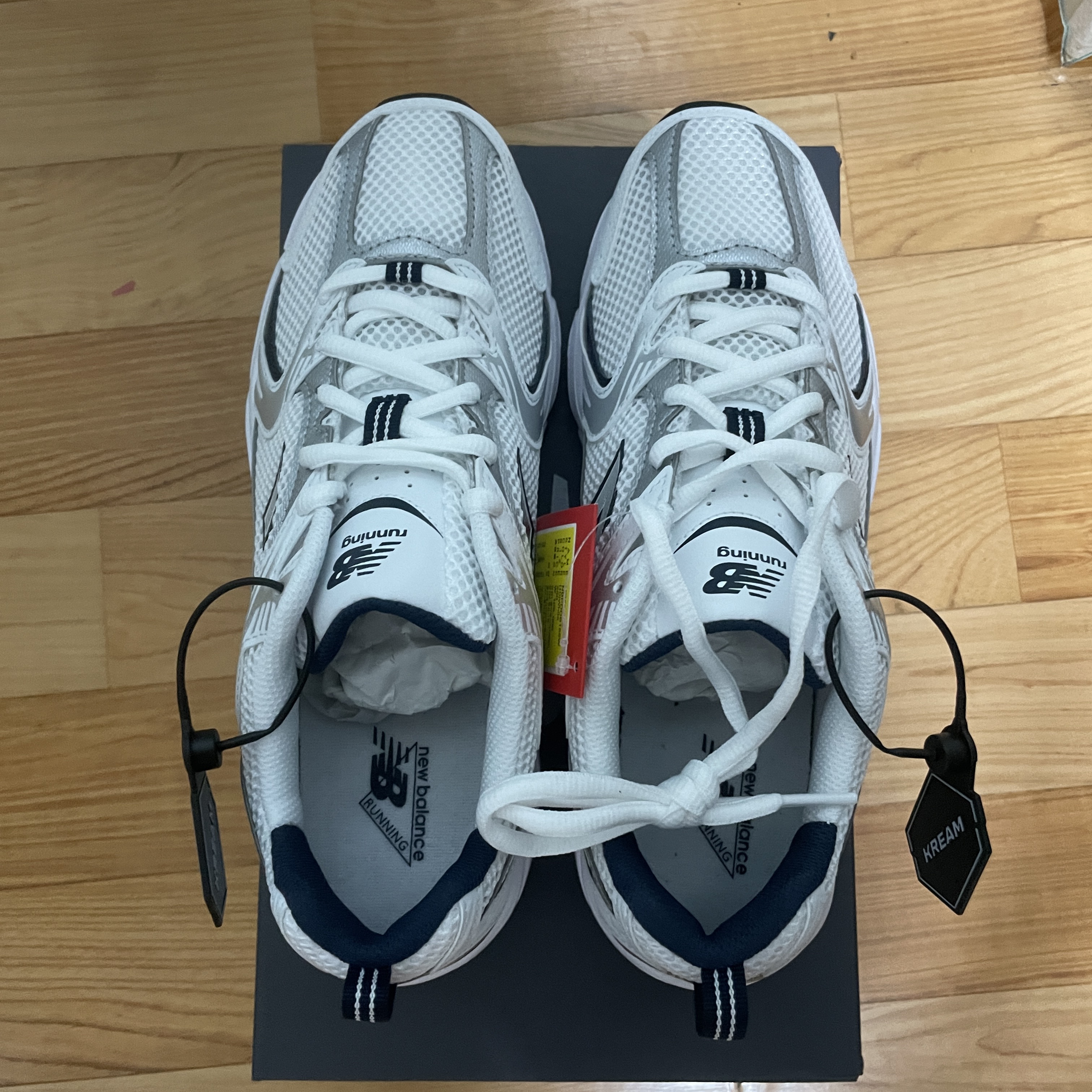 New Balance 530 White 착용 스타일 - 4