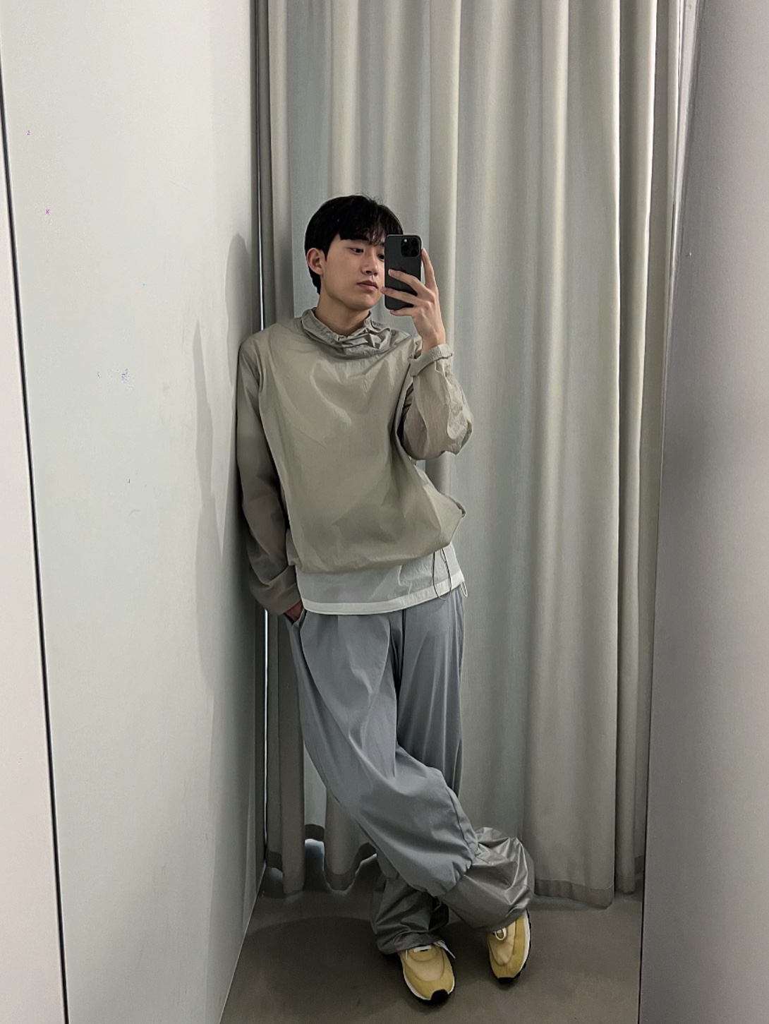 Nike Daybreak SP Topaz Gold 착용 스타일 - 1