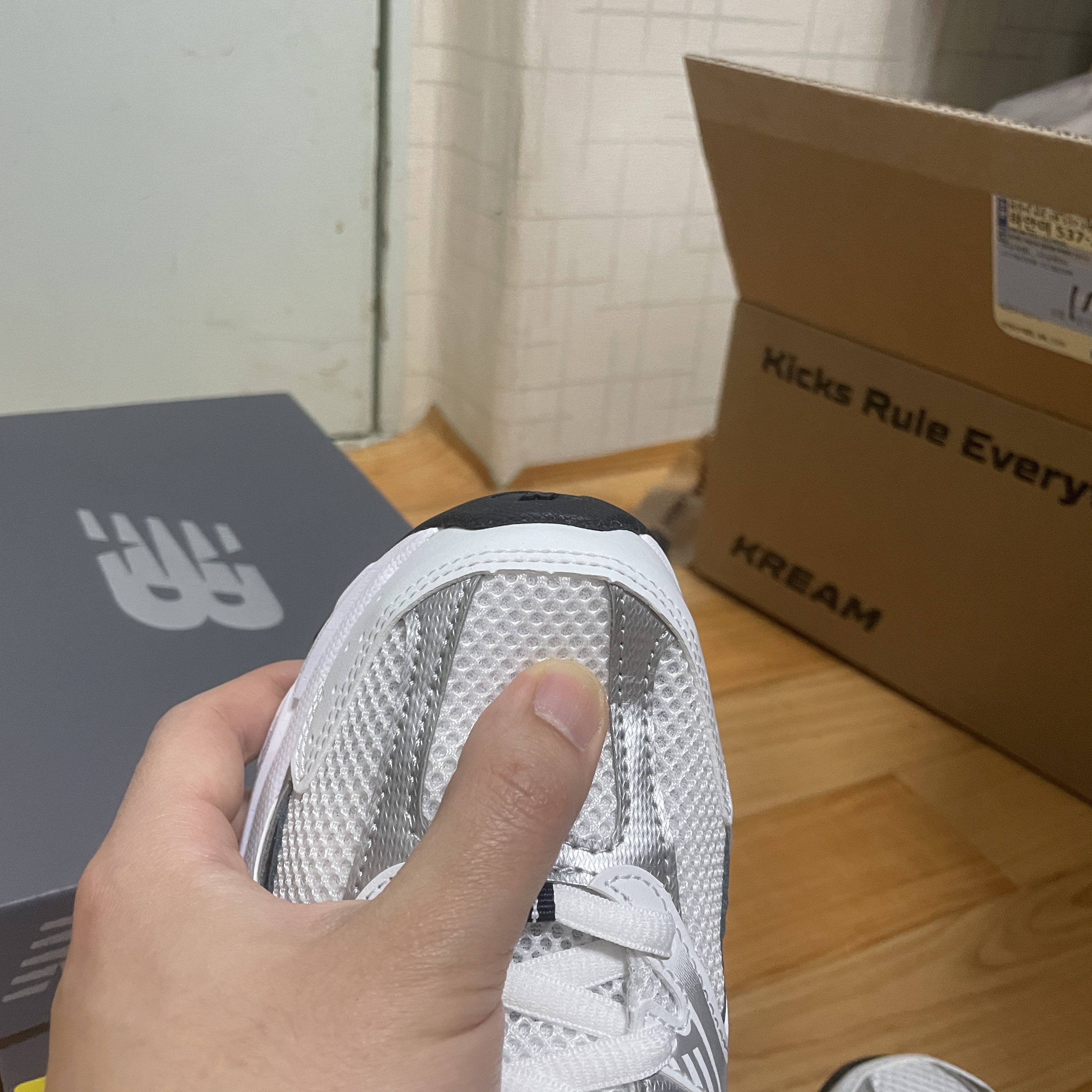 New Balance 530 White 착용 스타일 - 5