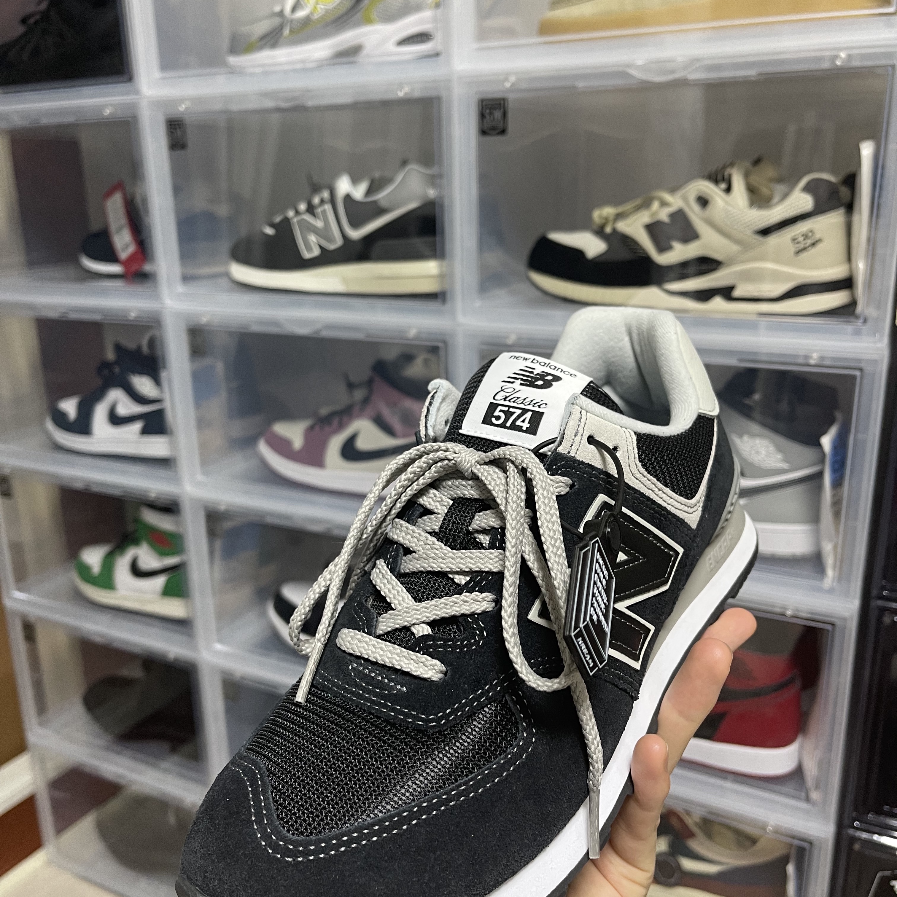 New Balance 574 Classic Black - D Standard 착용 스타일 - 4