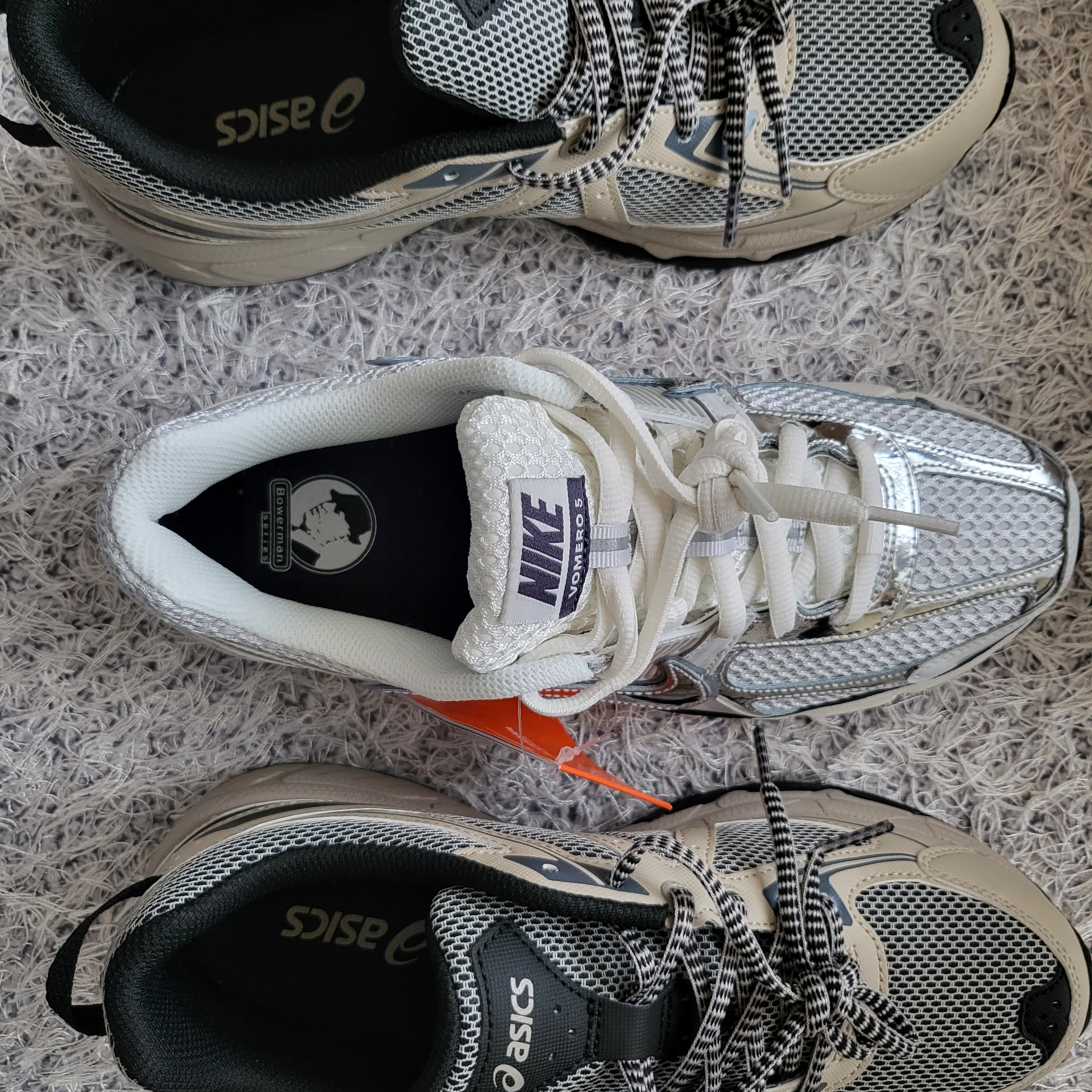 Asics Gel-Venture 6 Feather Grey Black 착용 스타일 - 5