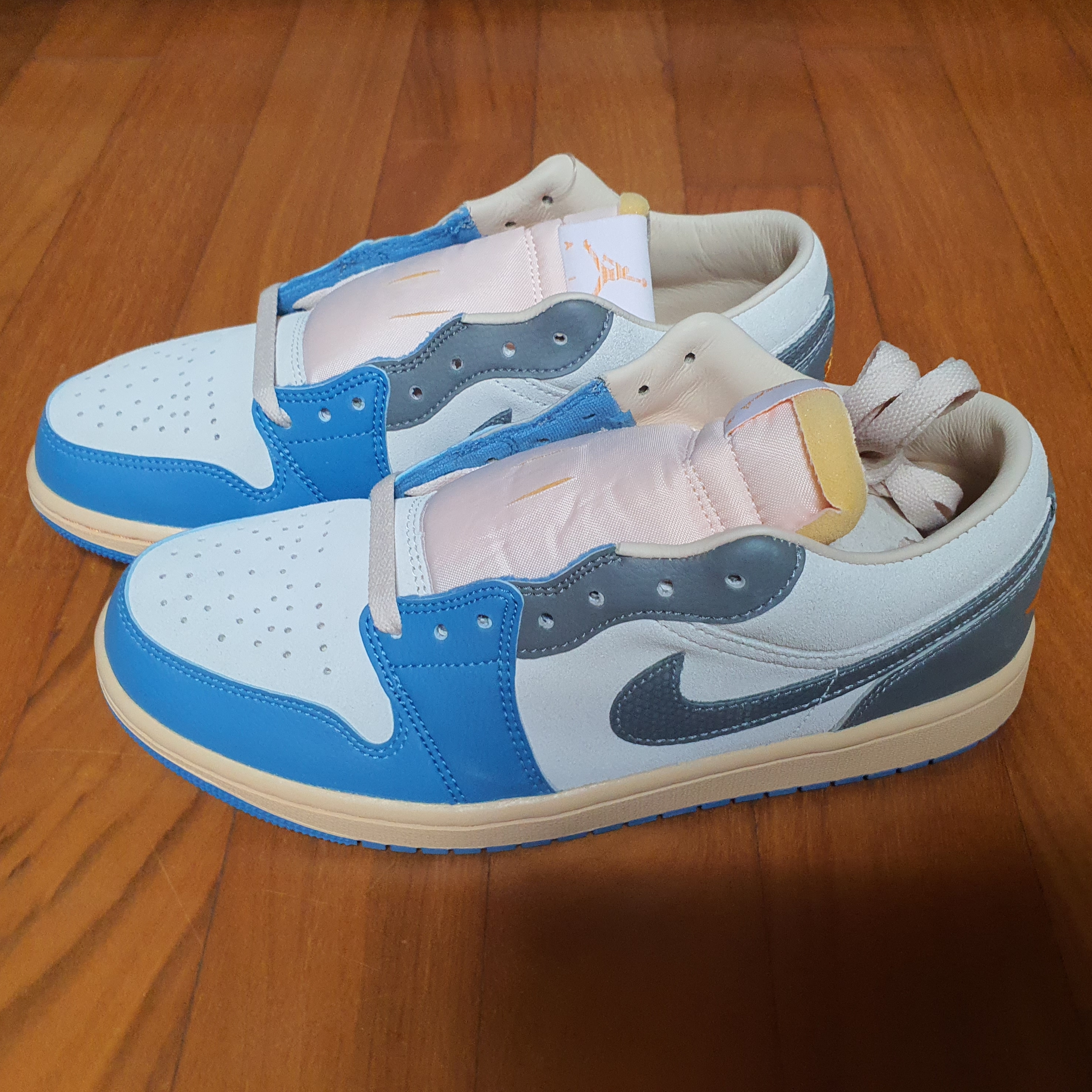 Jordan 1 Low SE Tokyo 96 착용 스타일