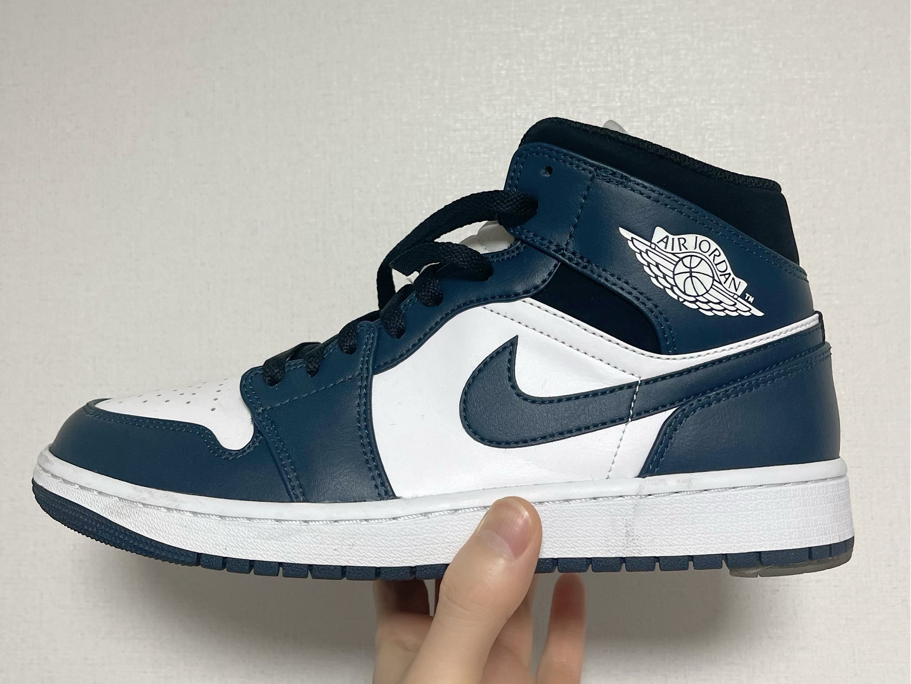 Jordan 1 Mid Dark Teal 착용 스타일 - 1