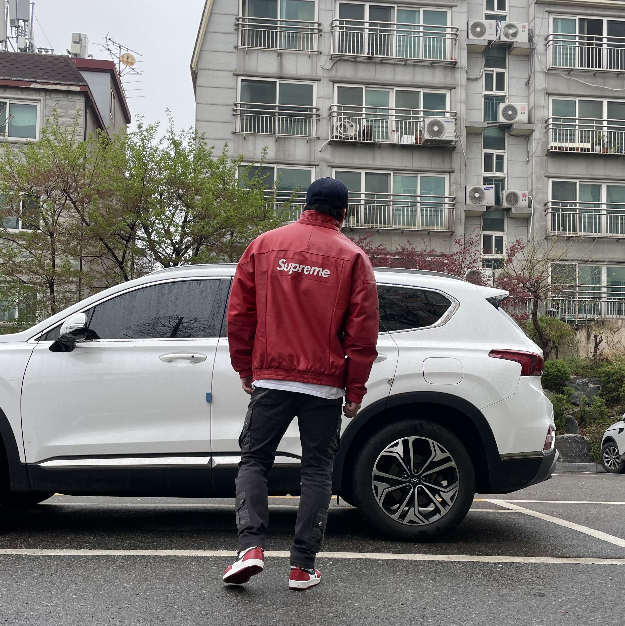 Supreme x Nike Leather Anorak Red - 19FW, Jordan 1.5 Retro Chicago 2015 착용 스타일 - 2