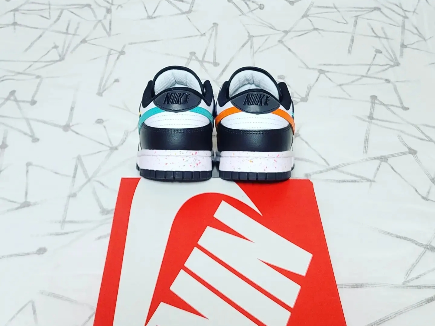 (W) Nike Dunk Low White Washed Teal 착용 스타일 - 5