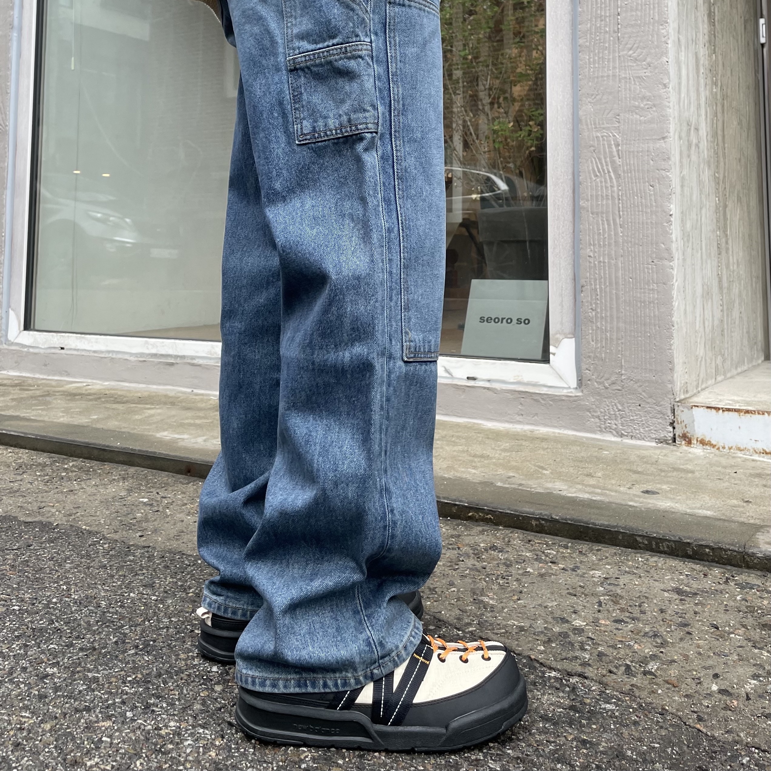 New Balance CRV Mule V2 Yellow 착용 스타일 - 2