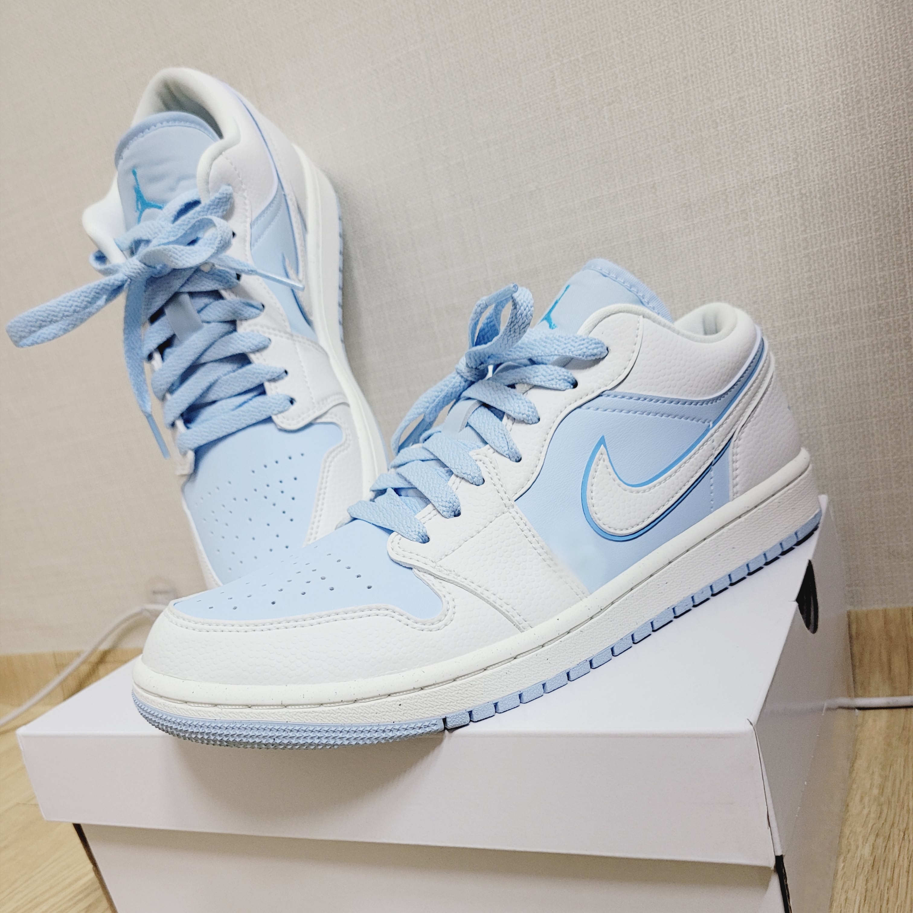 (W) Jordan 1 Low SE Sail Ice 착용 스타일