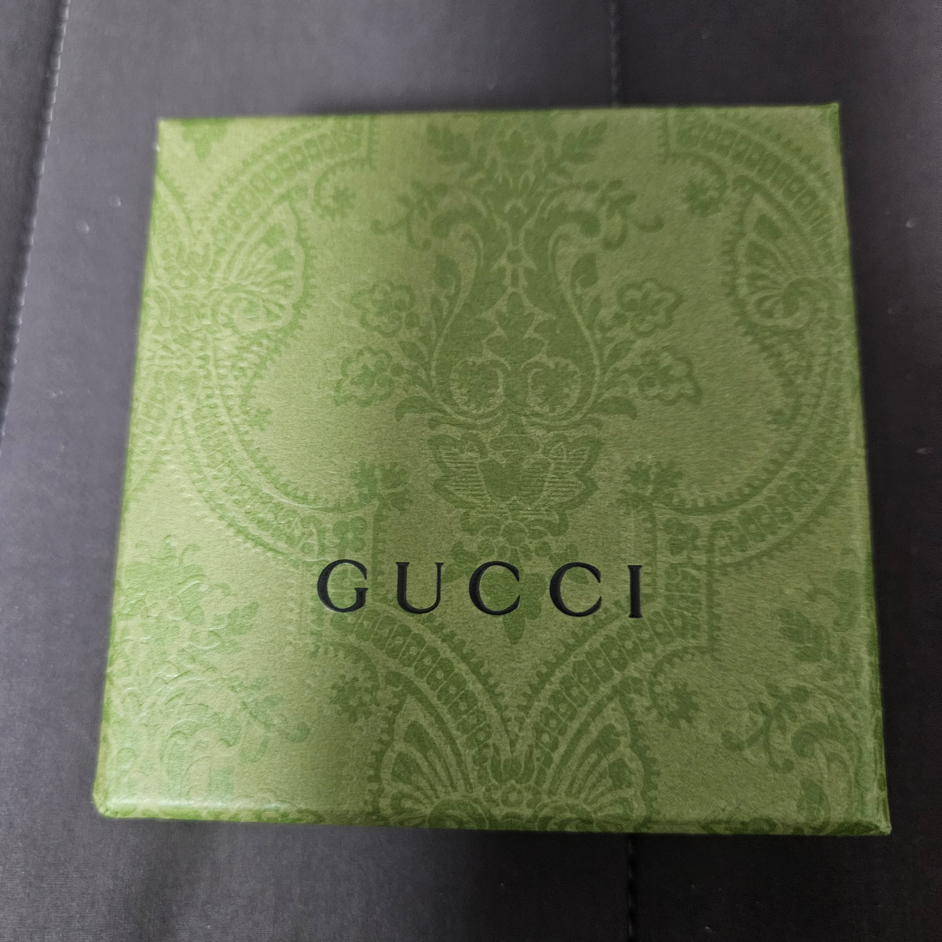 Gucci Interlocking G Pendant Necklace Silver 착용 스타일 - 2