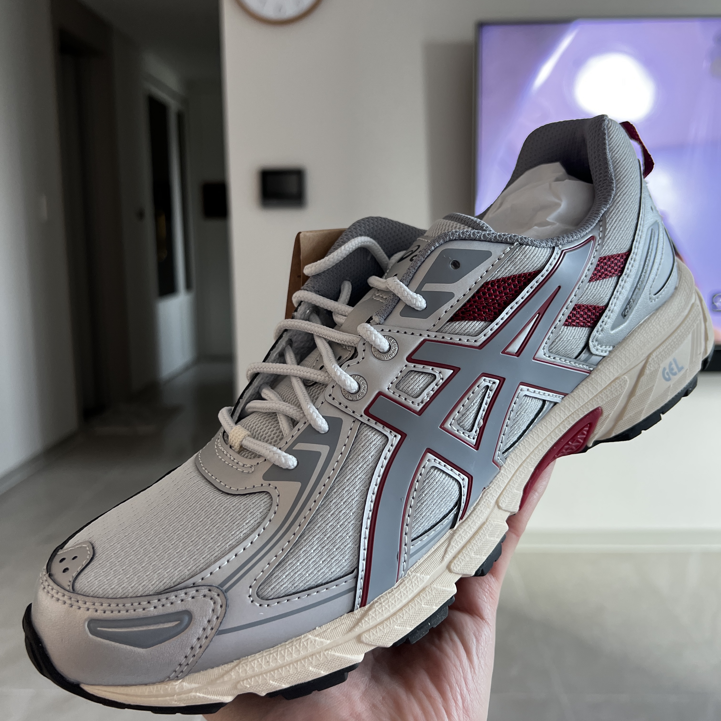 (W) Asics Gel-Venture 6 Glacier Grey Sheet Rock 착용 스타일 - 1