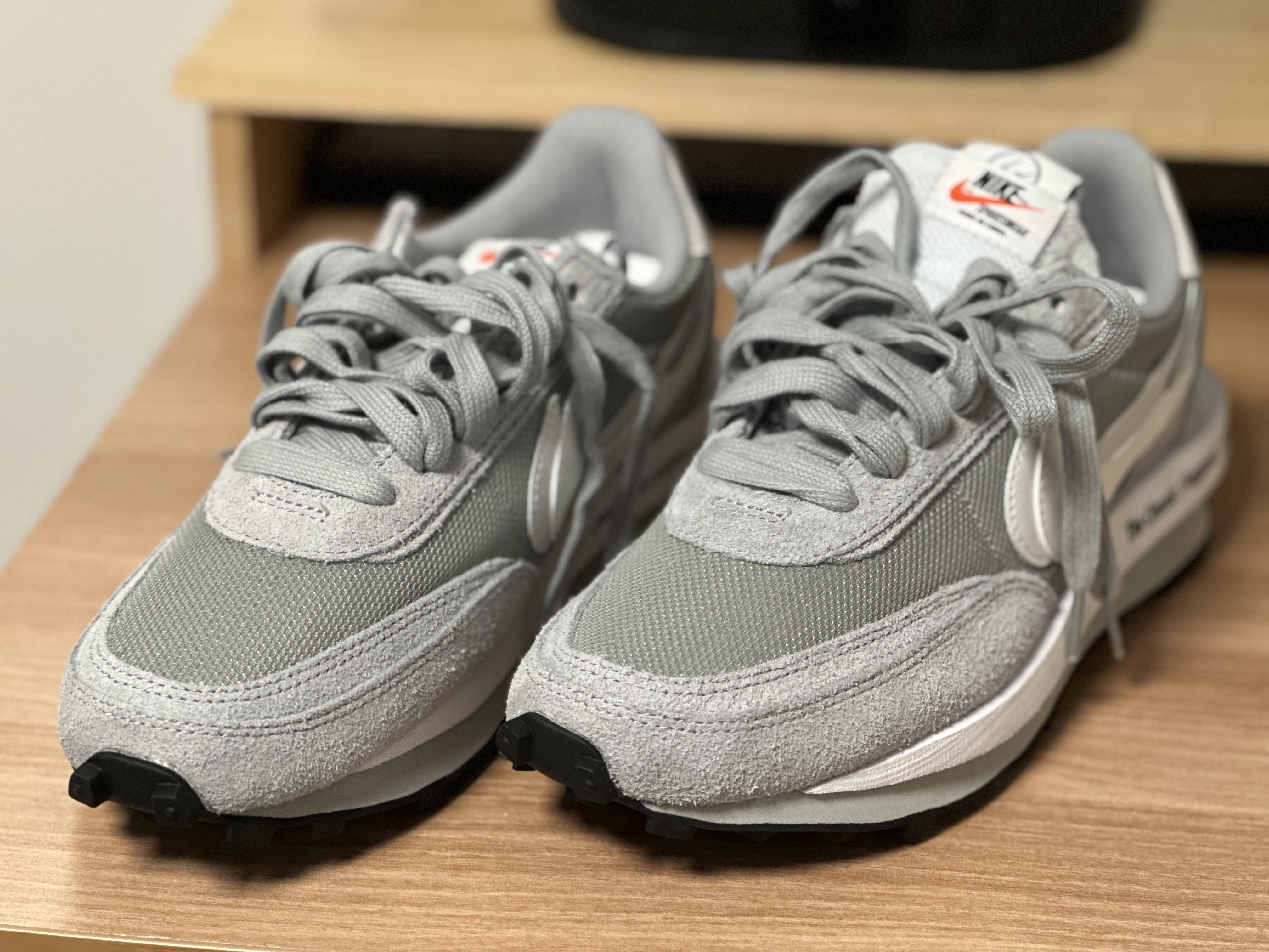 Nike x Sacai x Fragment LDWaffle Light Smoke Grey 착용 스타일 - 2