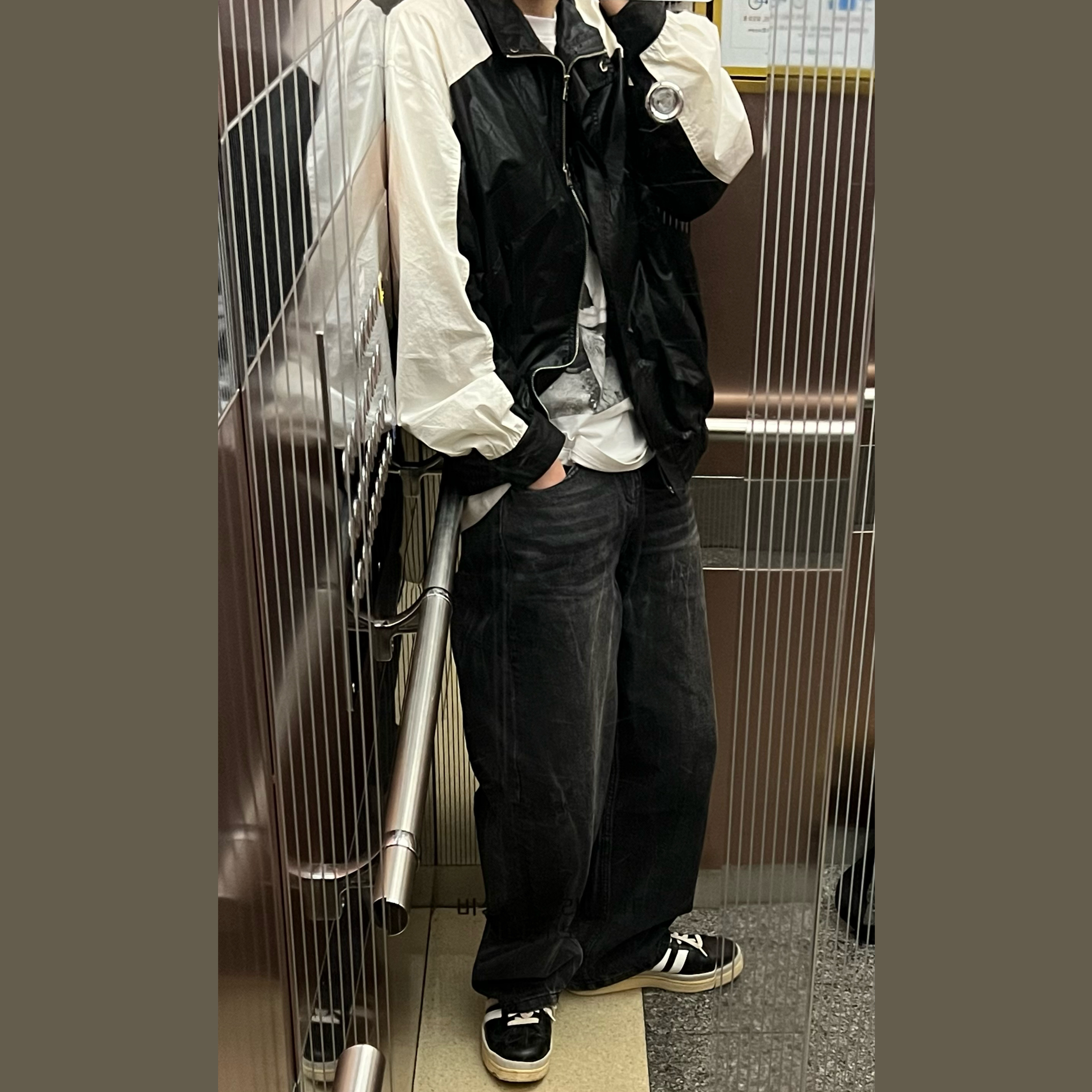 Y-3 Hicho Black White, Palace x Juergen Teller T-Shirt 1 White - 21SS 착용 스타일