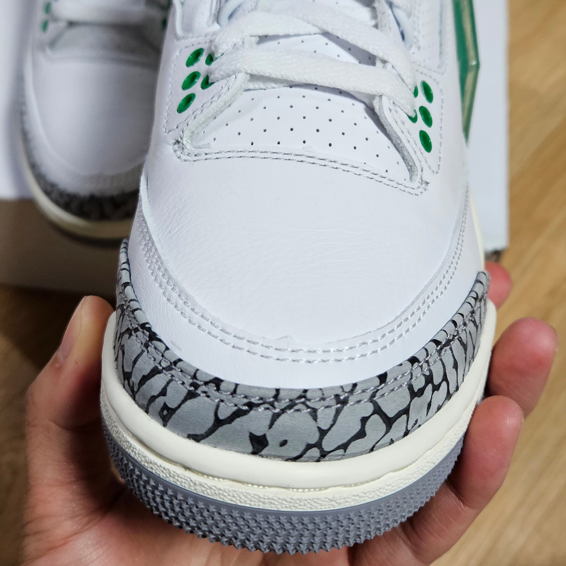 (W) Jordan 3 Retro Lucky Green 착용 스타일 - 2
