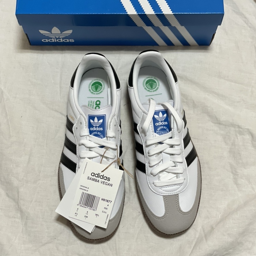 Adidas Samba Vegan White Black, Adidas Samba OG Cloud White 착용 스타일