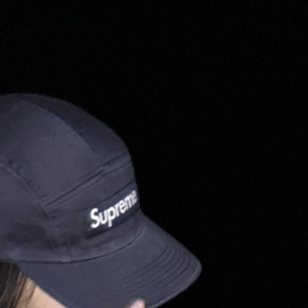 Supreme Ventile Camp Cap Navy - 22FW 착용 스타일 - 1