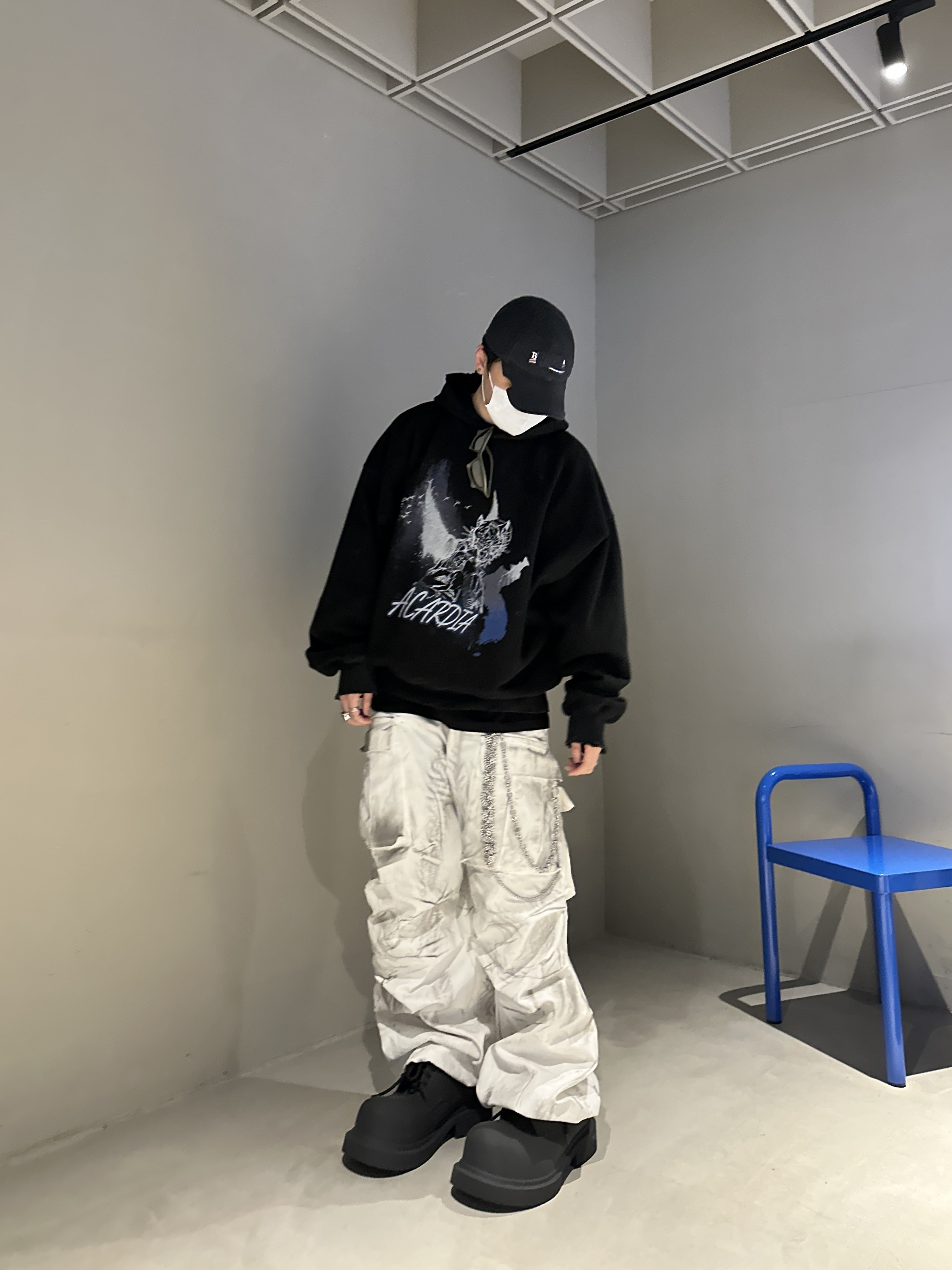 Balenciaga Steroid Derby Black, Balenciaga Gaffer Cap Black 착용 스타일 - 1