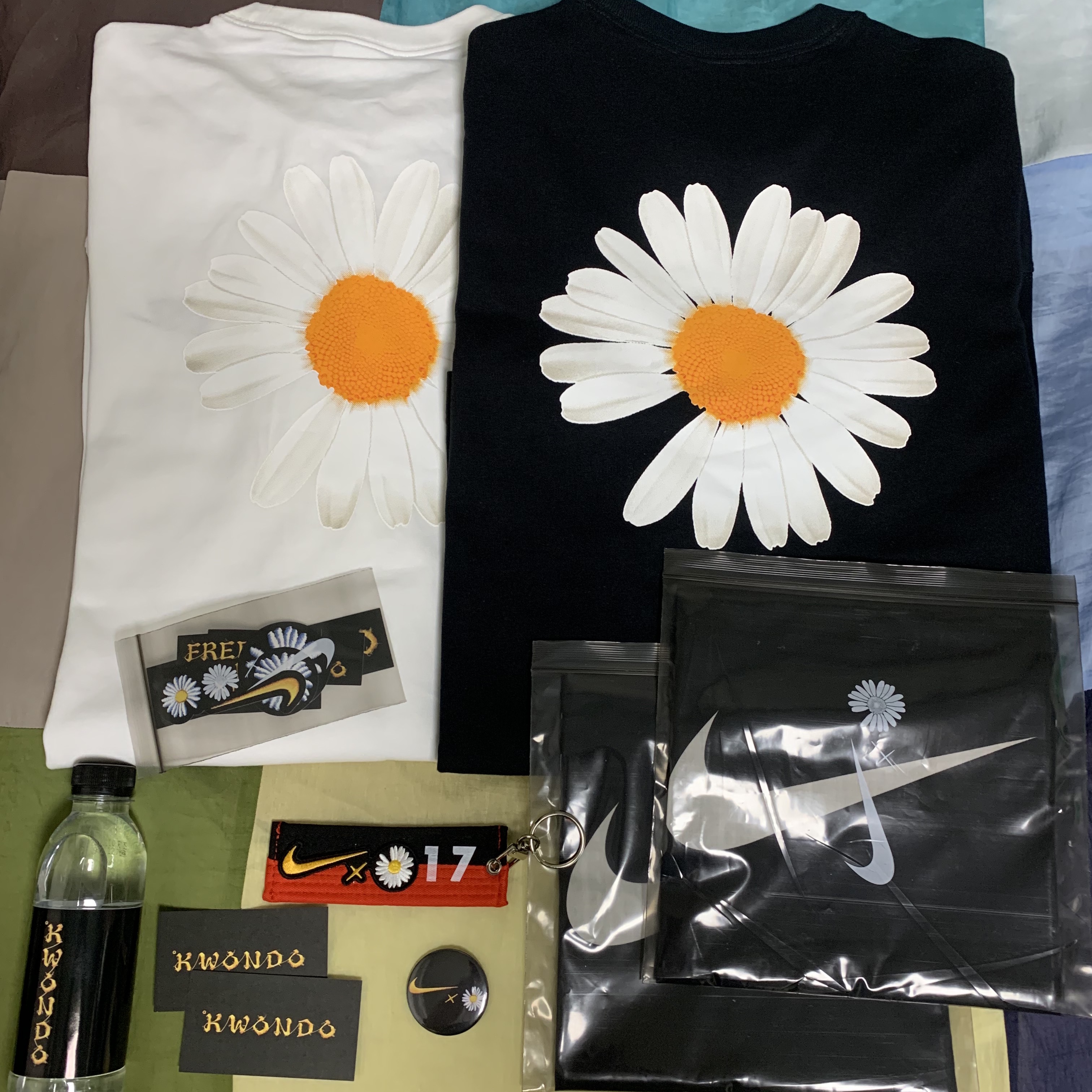 Nike x Peaceminusone LS T-Shirt Black (DR0098-010), Nike x Peaceminusone LS T-Shirt White (DR0098-100) 착용 스타일 - 1