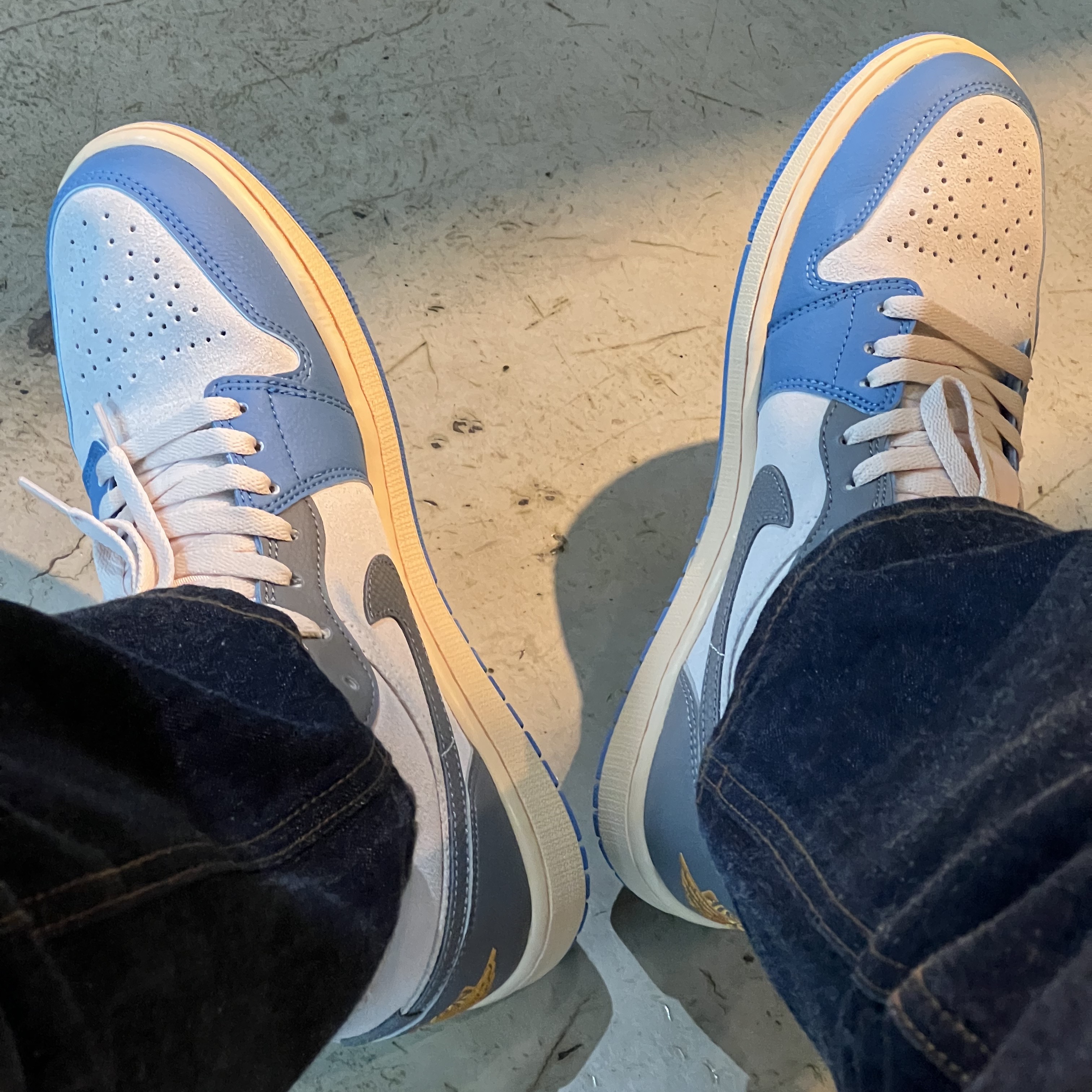 Jordan 1 Low SE Tokyo 96 착용 스타일