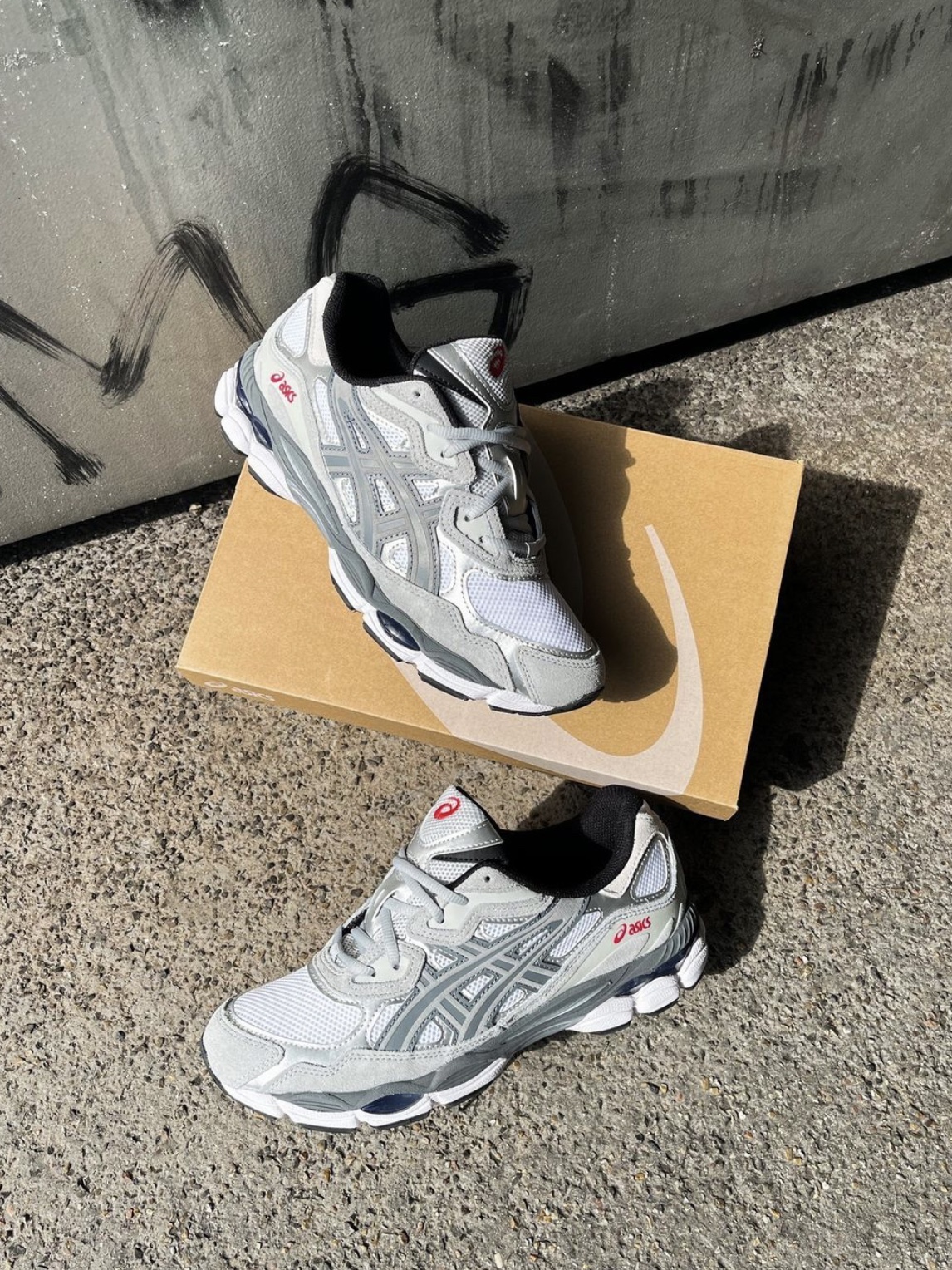 Asics Gel-NYC White Steel Grey 착용 스타일 - 1