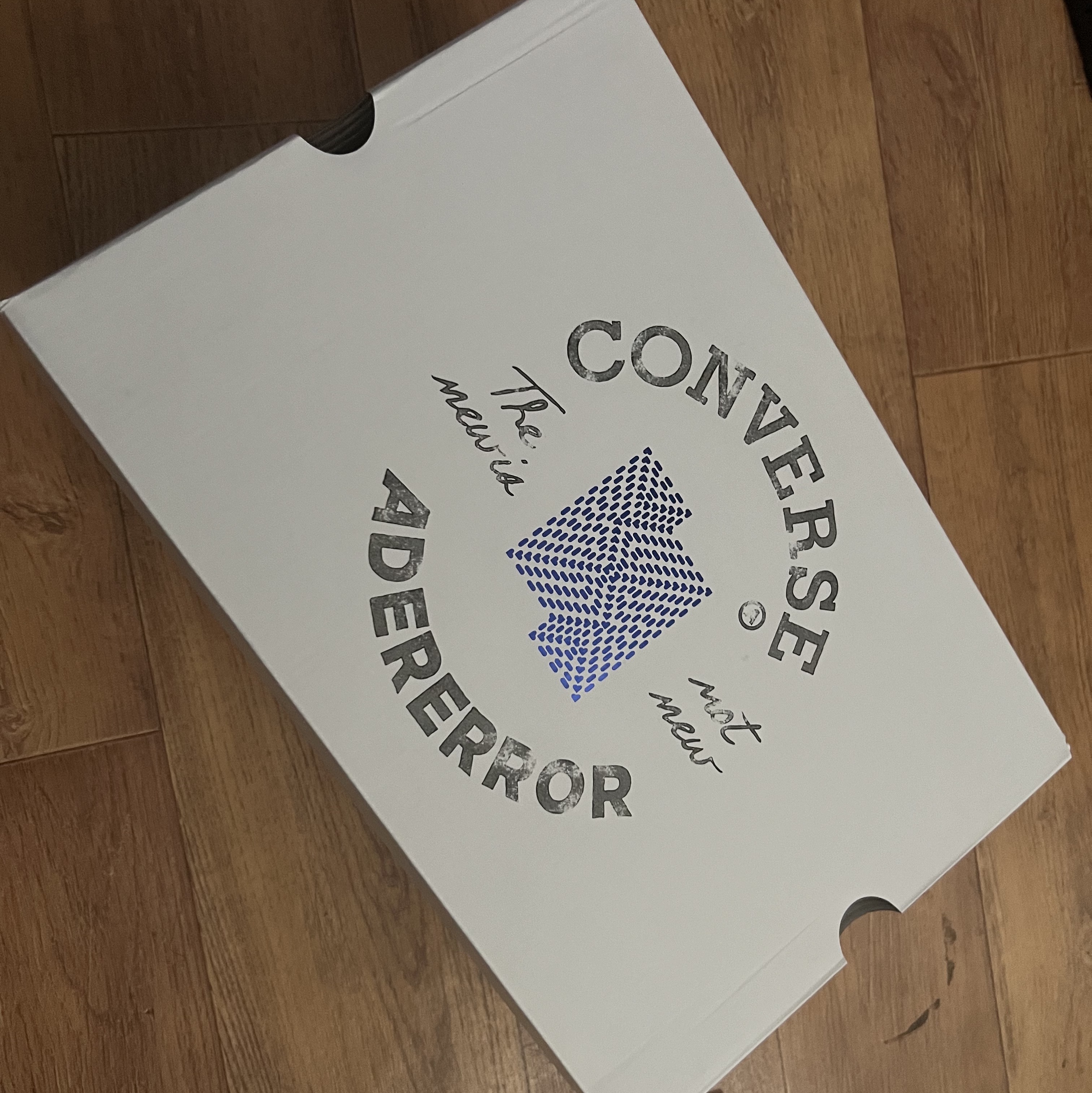 Converse x Ader Error Chuck 70 High White 착용 스타일 - 1