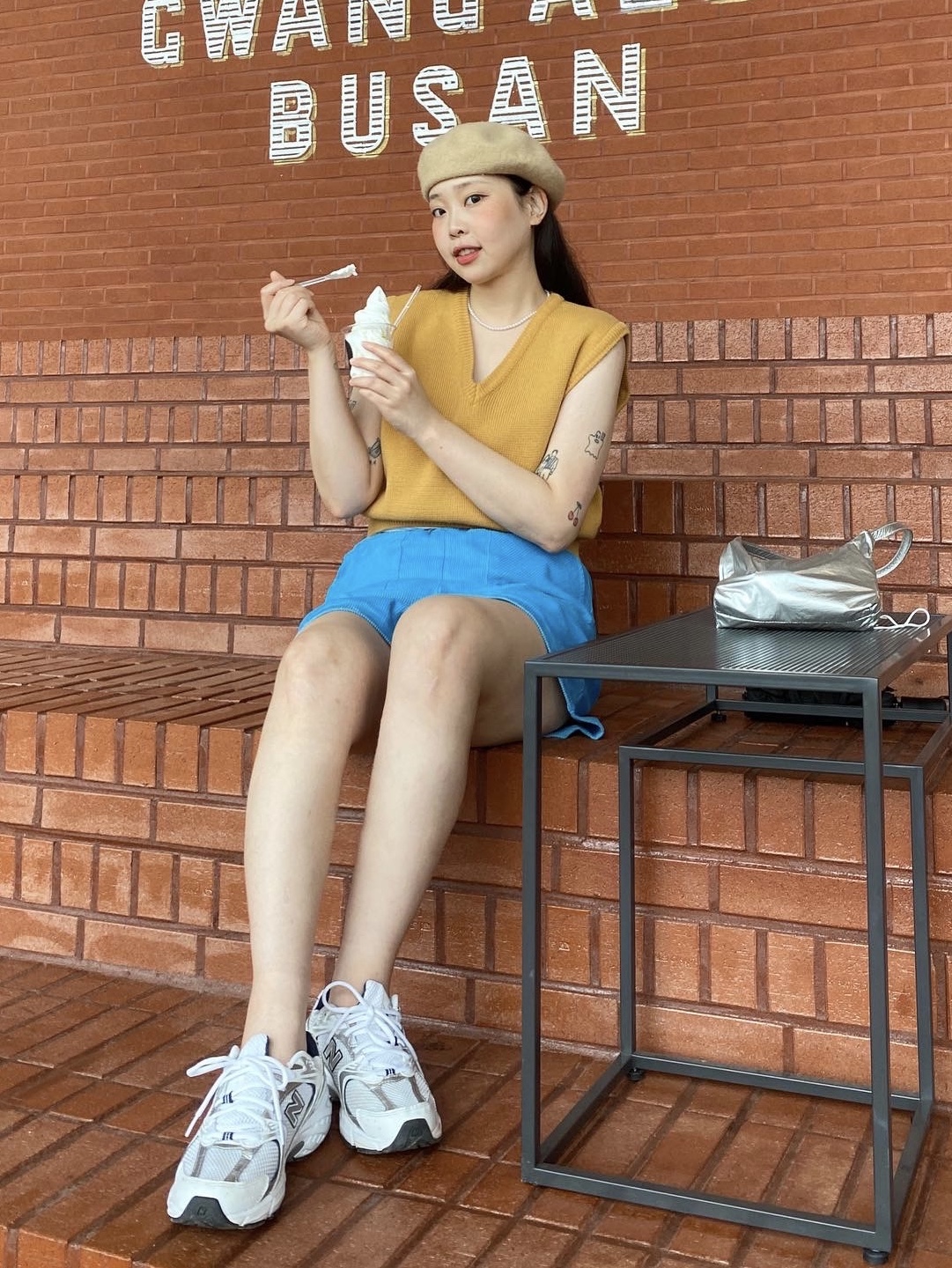 New Balance 530 White 착용 스타일 - 3
