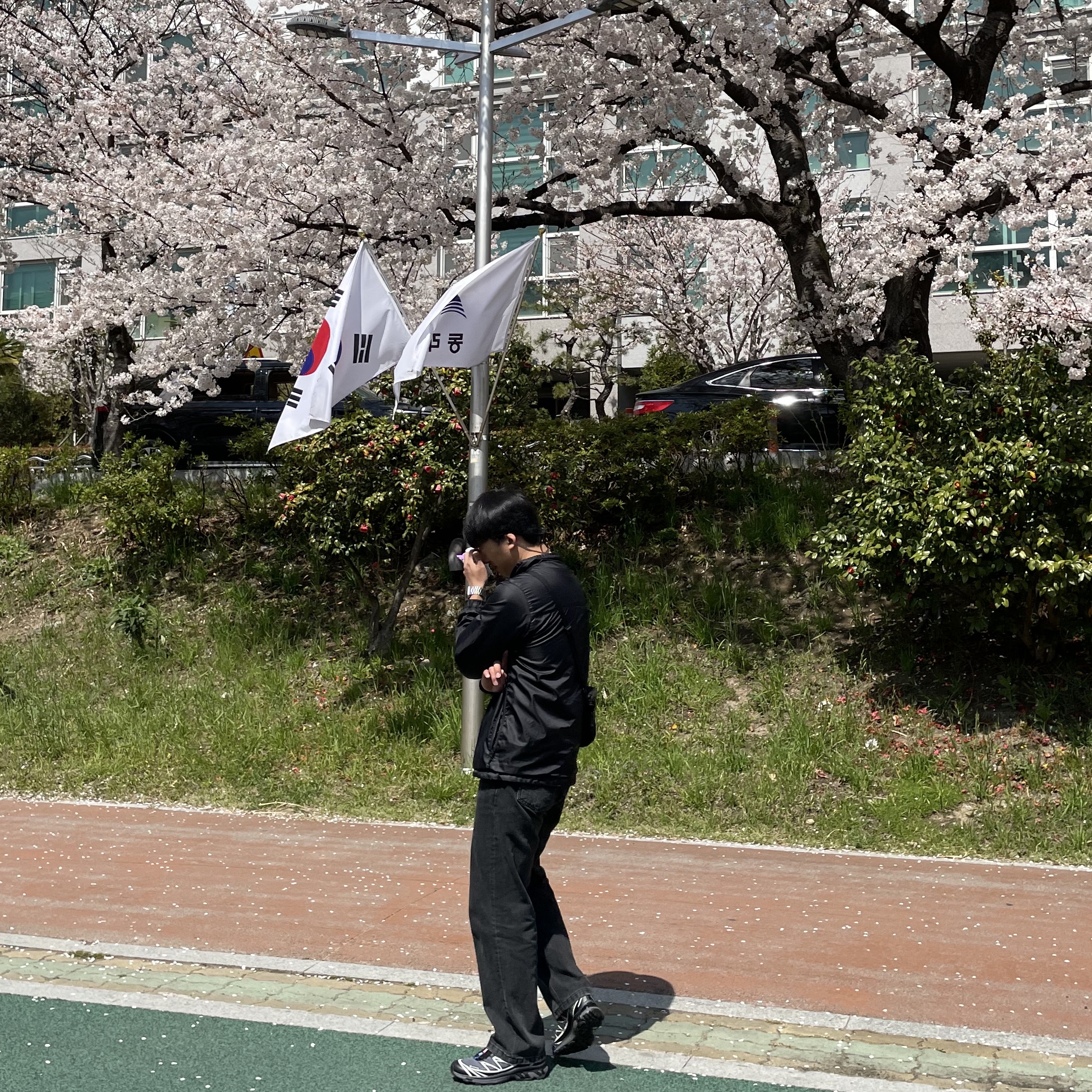 Salomon XT-6 Gore-Tex Black Ebony, Nike x Stussy Windrunner Jacket Off Noir 착용 스타일 - 3